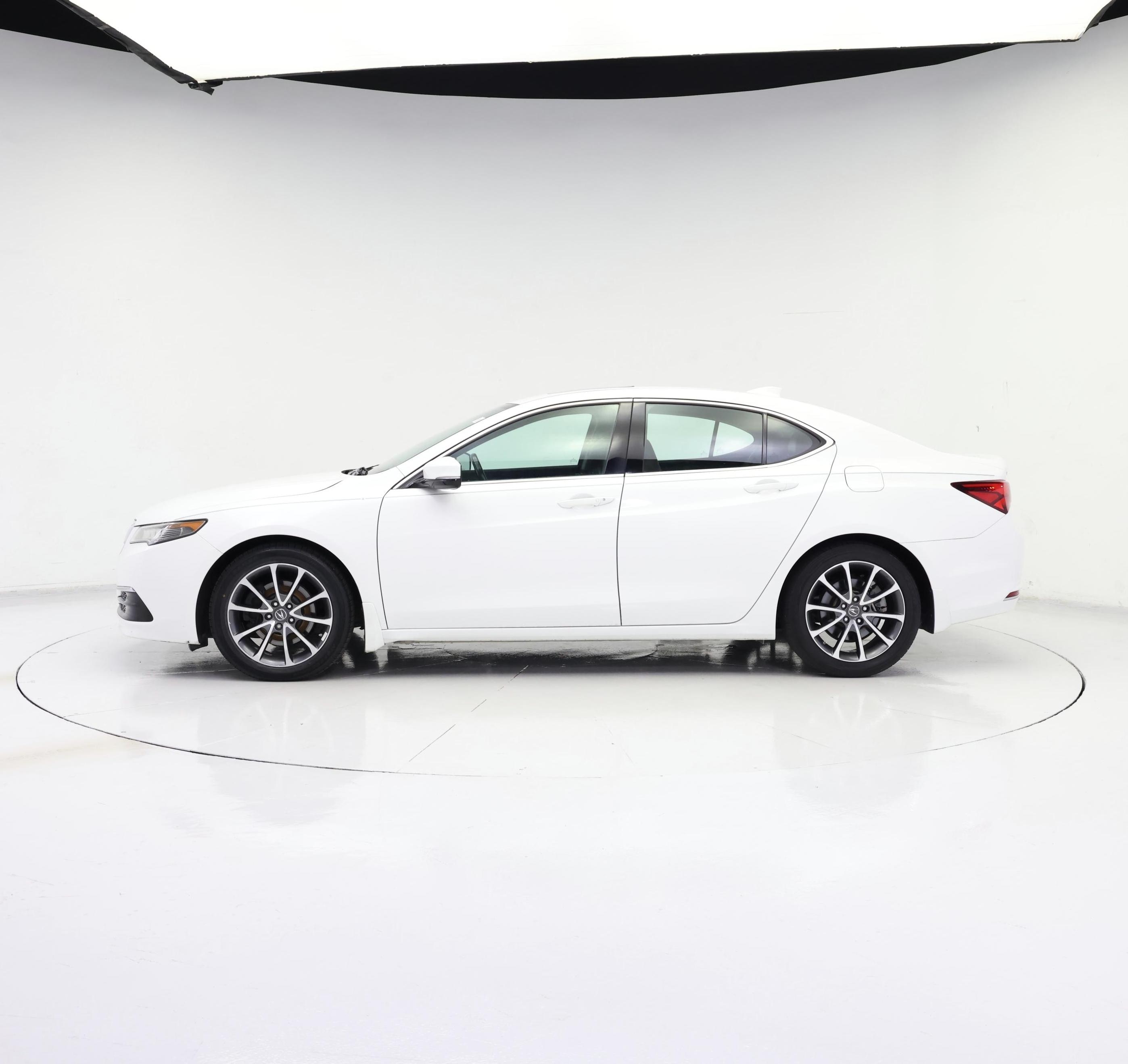 Thumbnail: 2016 Acura TLX - 3