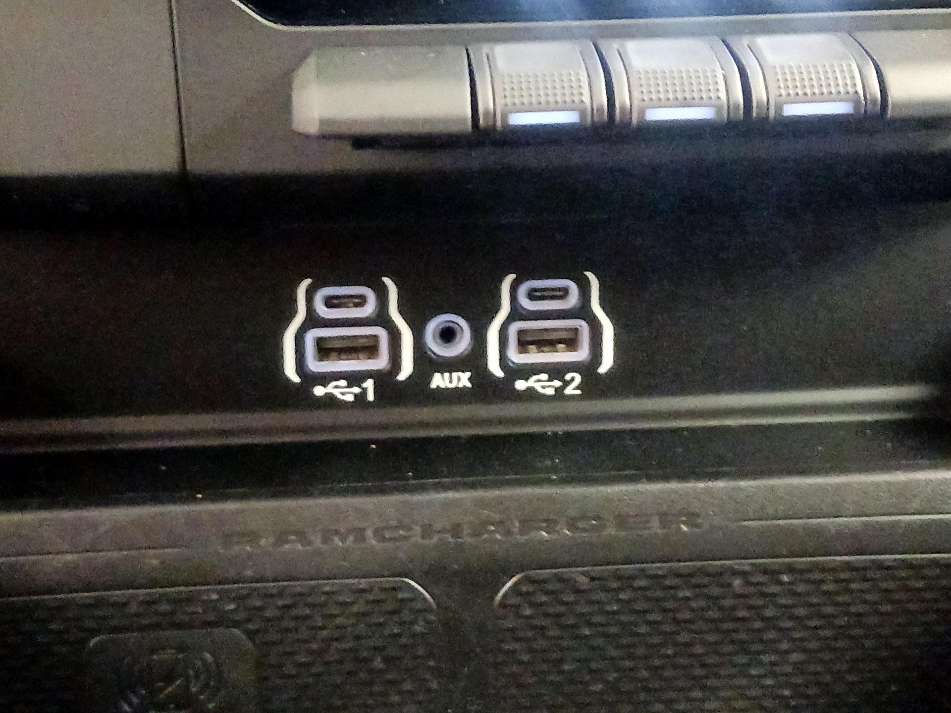 Thumbnail: 2025 RAM 1500 - 19