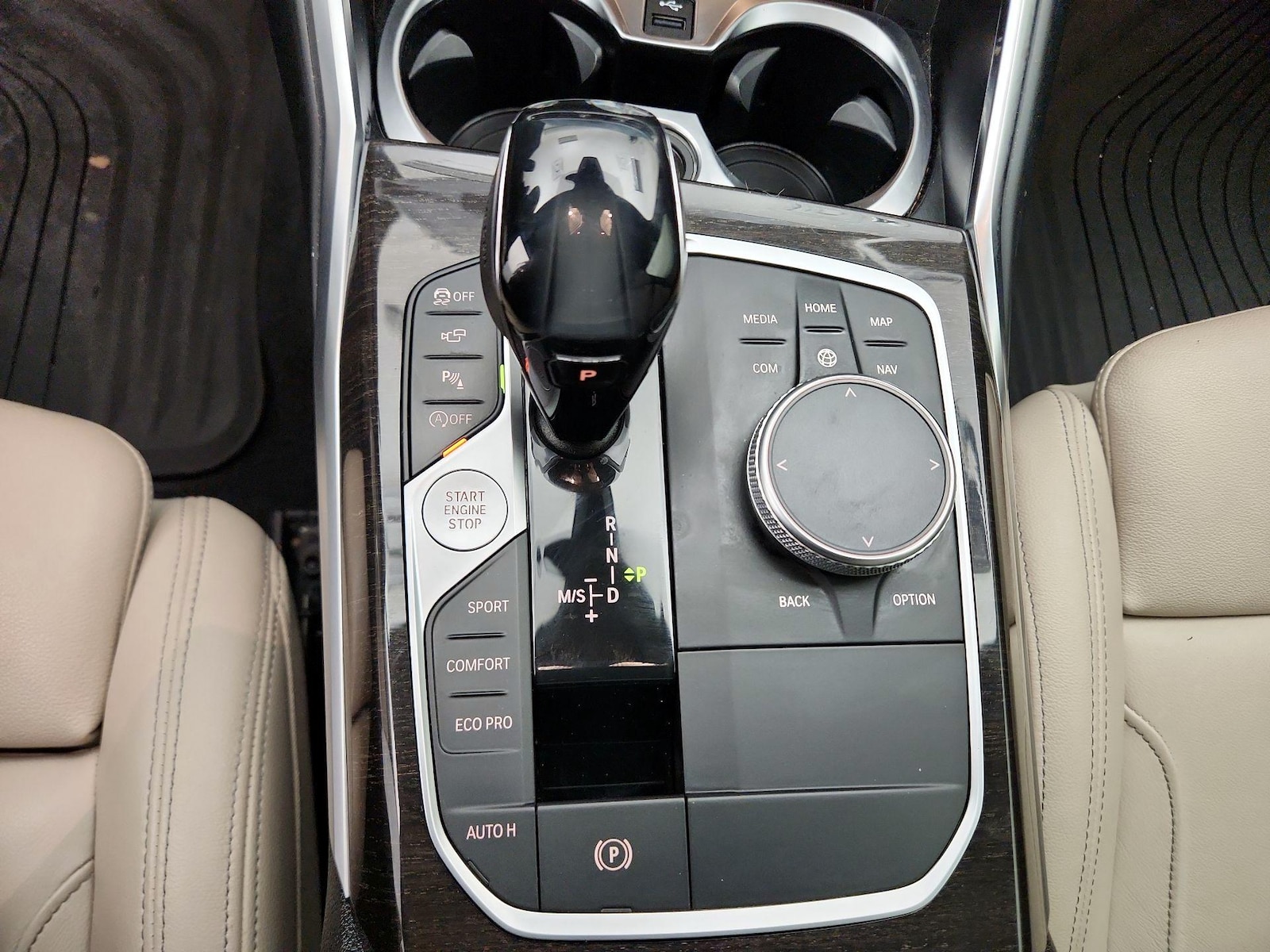 2020 BMW 3 Series 330i - Photo 19