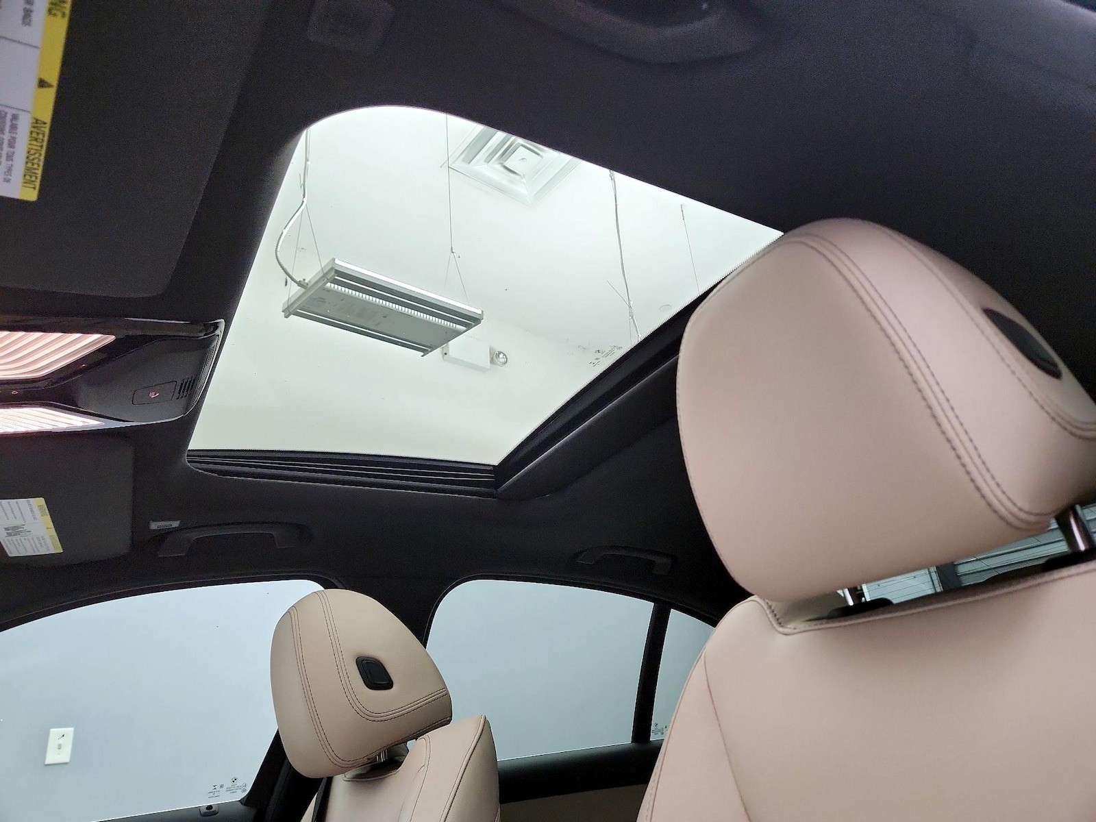 2020 BMW 3 Series 330i - Photo 21