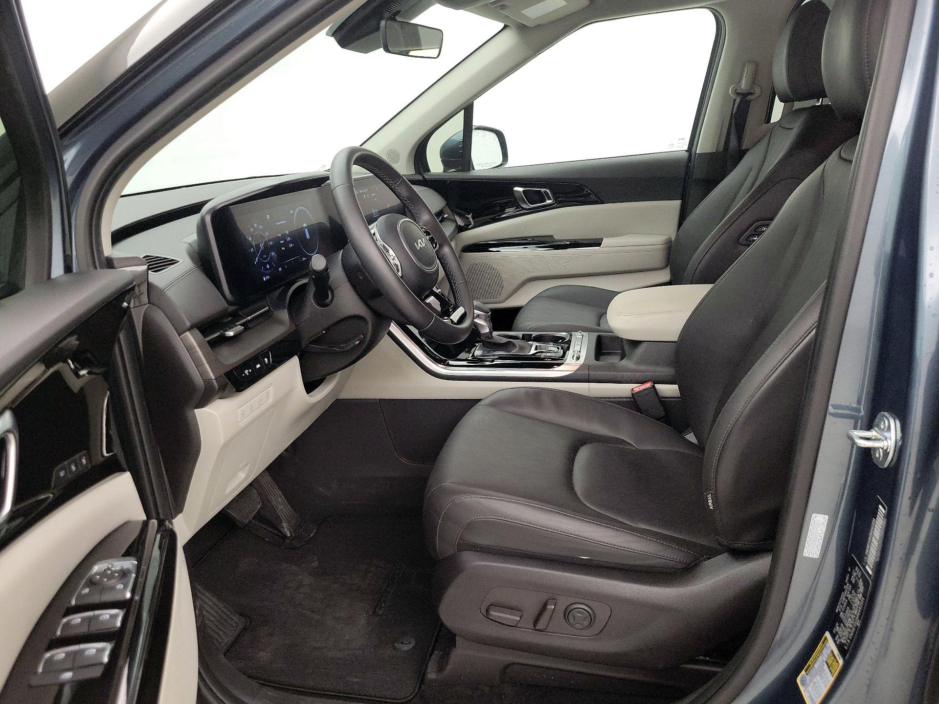 Thumbnail: 2024 Kia Carnival - 11