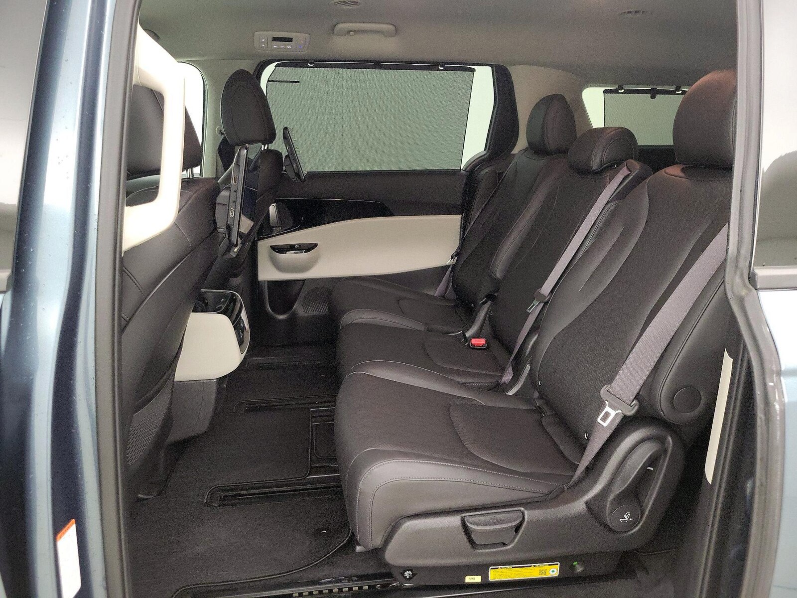 Rear Air Conditioning