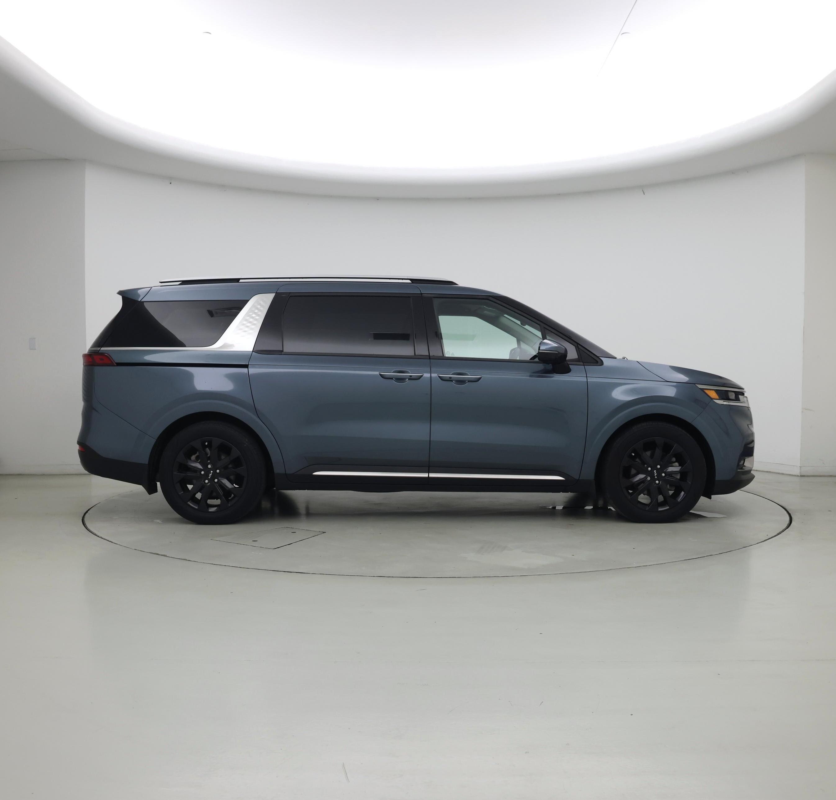 Thumbnail: 2024 Kia Carnival - 7