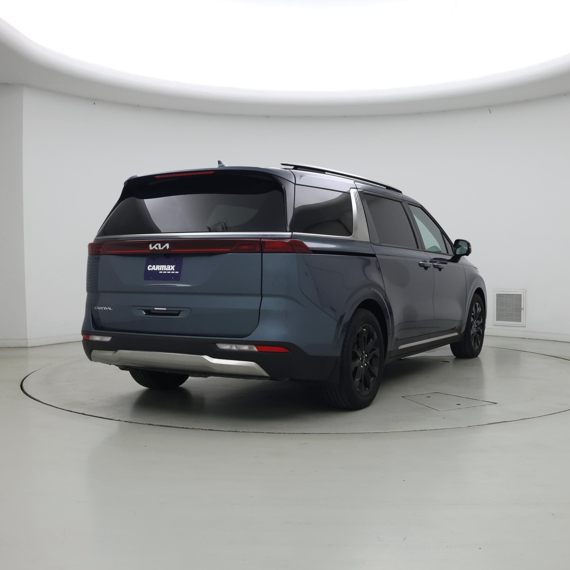 Thumbnail: 2024 Kia Carnival - 8
