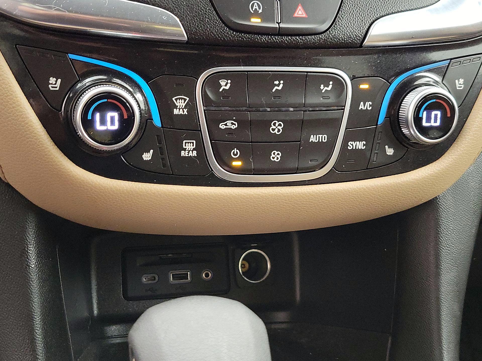 Thumbnail: 2024 Chevrolet Equinox - 16