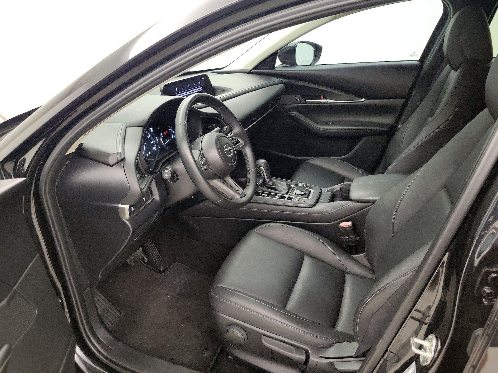 Side Airbags & Leatherette Seats