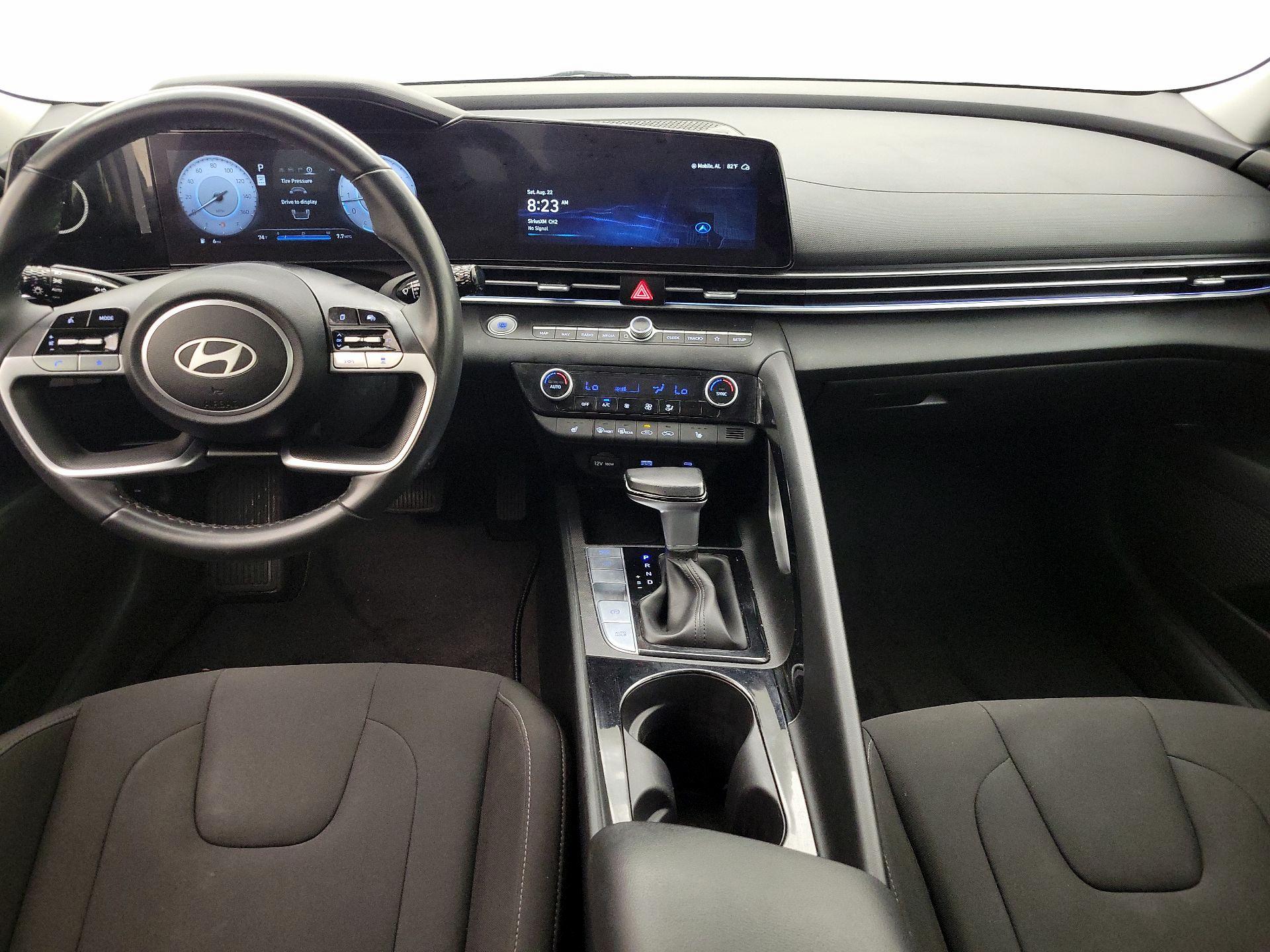 Thumbnail: 2024 Hyundai Elantra - 9