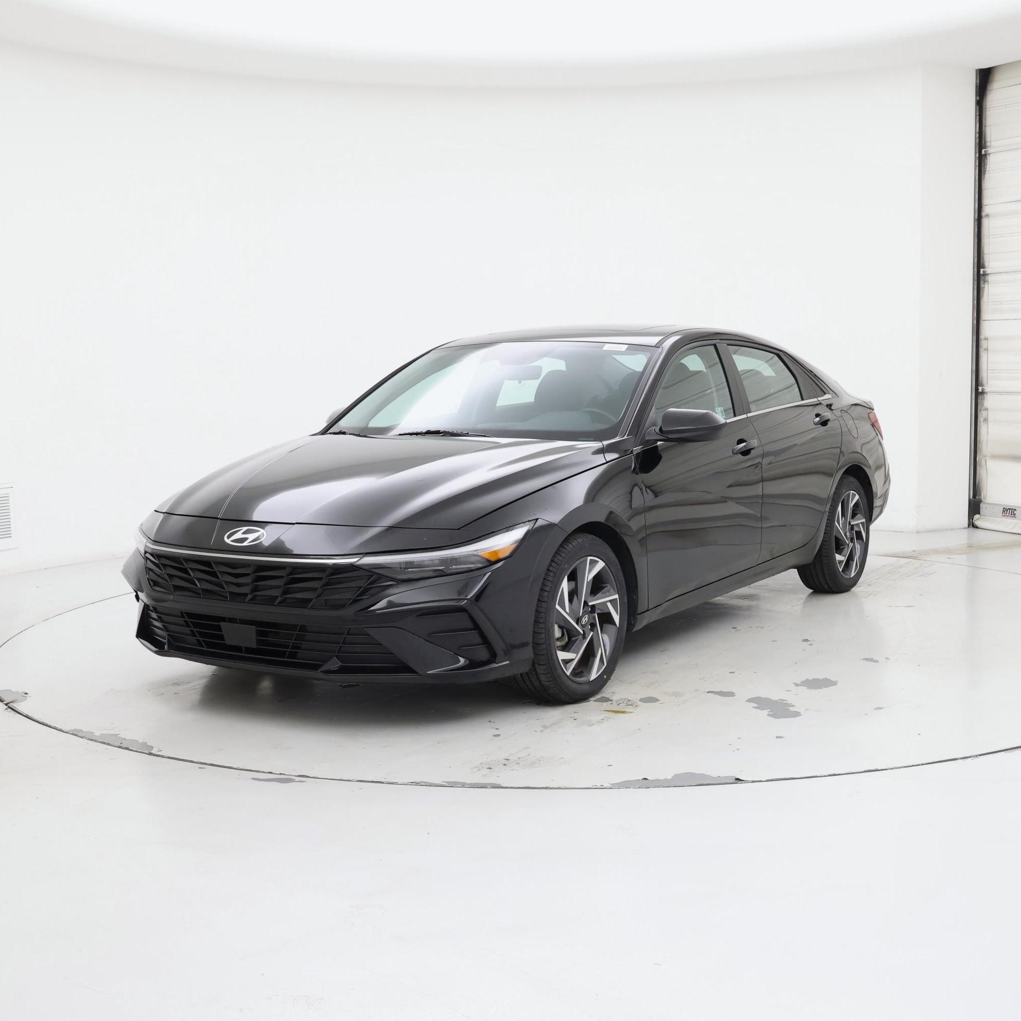 Thumbnail: 2024 Hyundai Elantra - 4