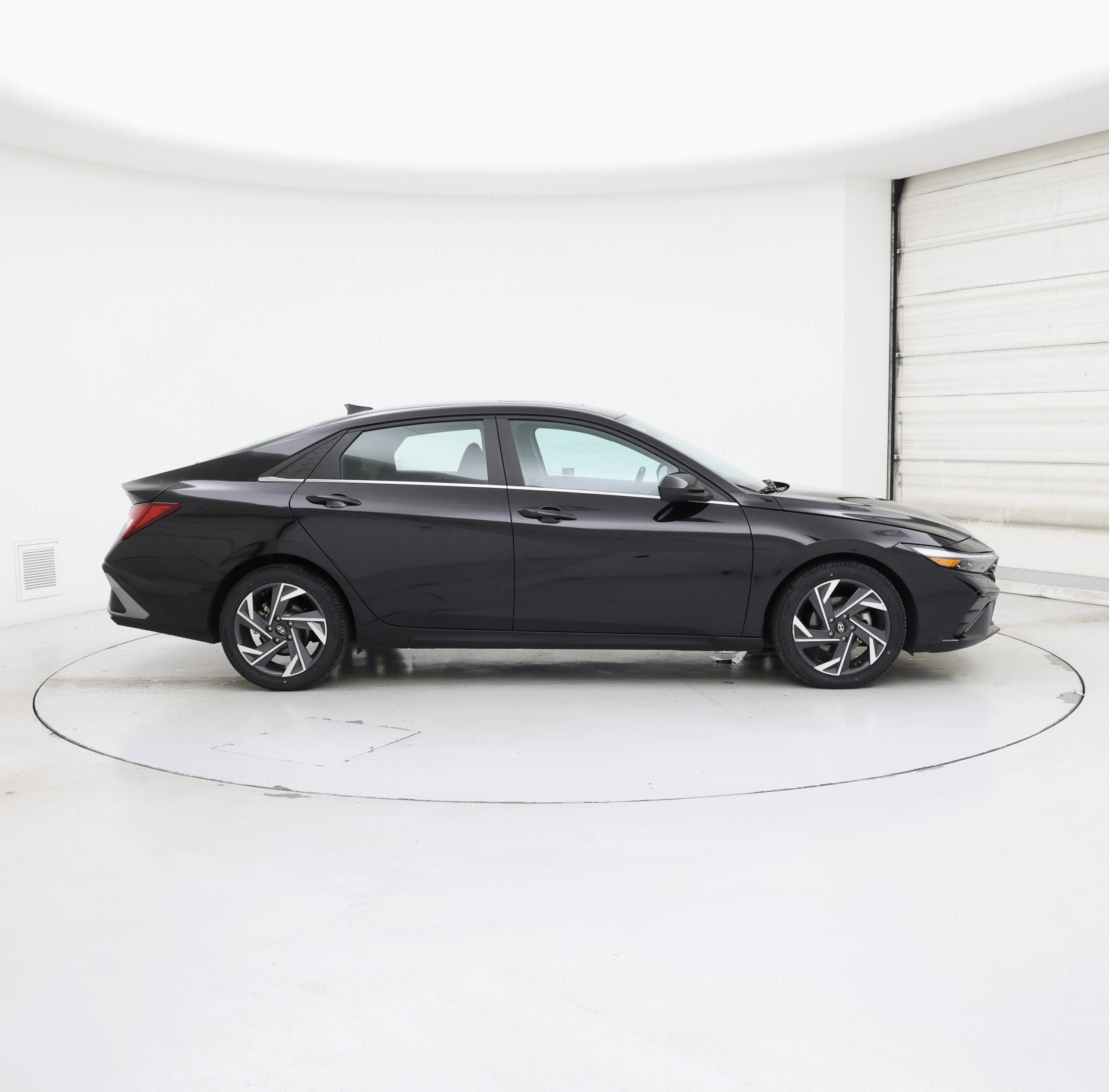 Thumbnail: 2024 Hyundai Elantra - 7