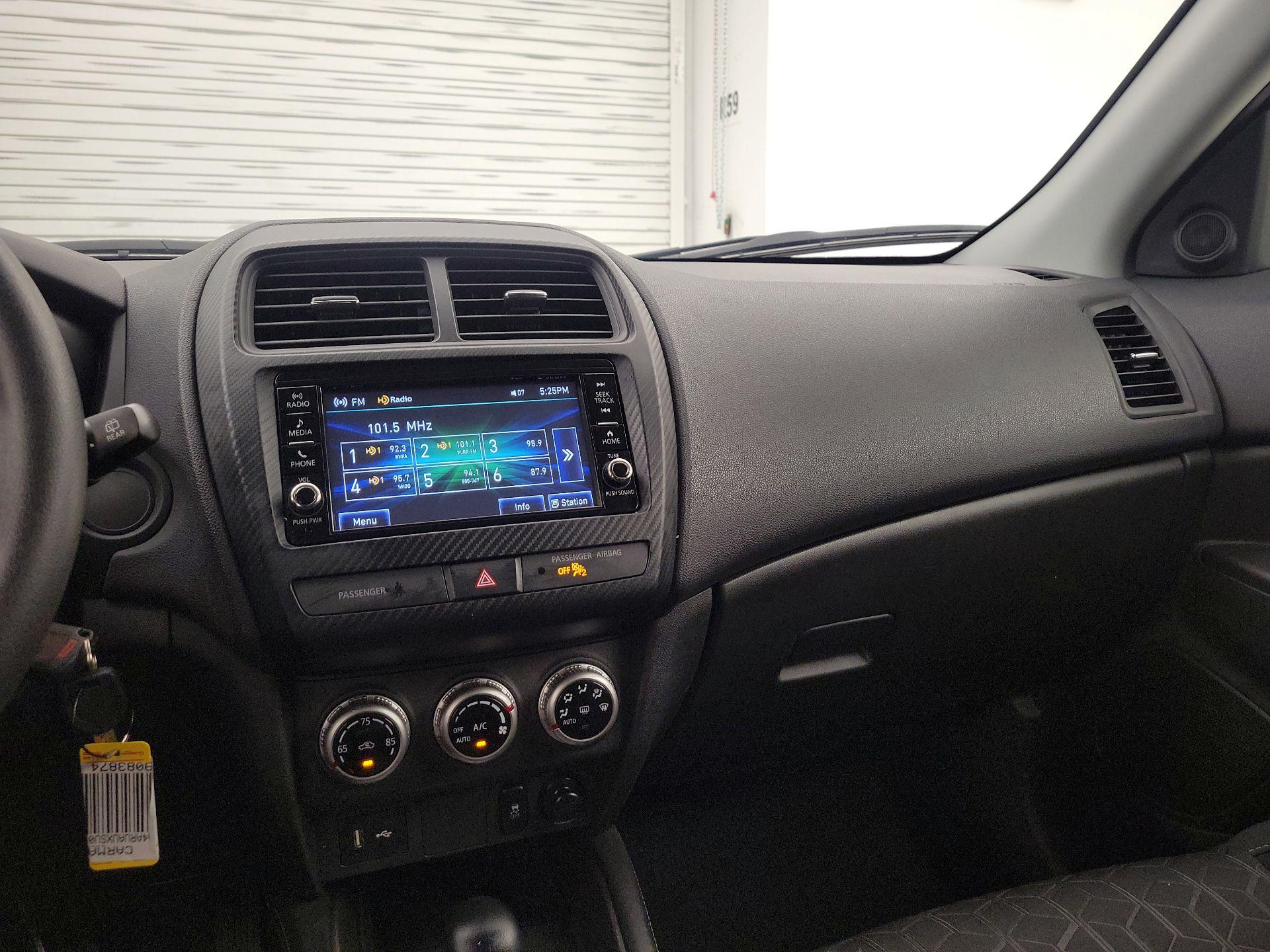 Thumbnail: 2025 Mitsubishi Outlander Sport - 9