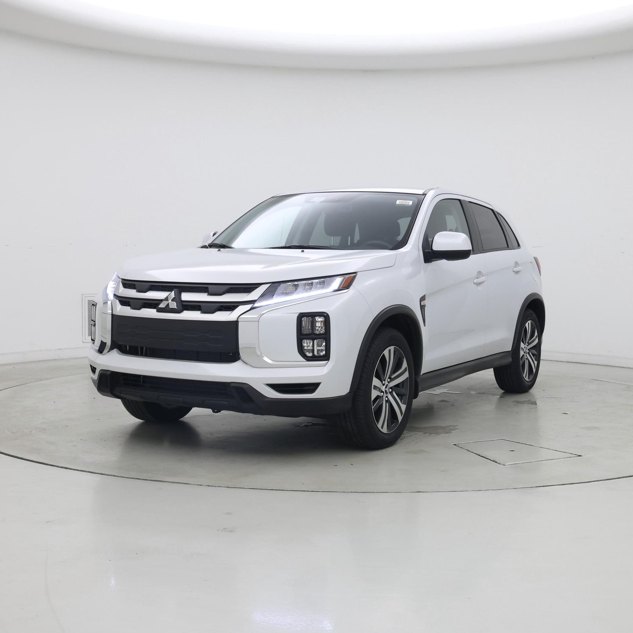 Thumbnail: 2025 Mitsubishi Outlander Sport - 4