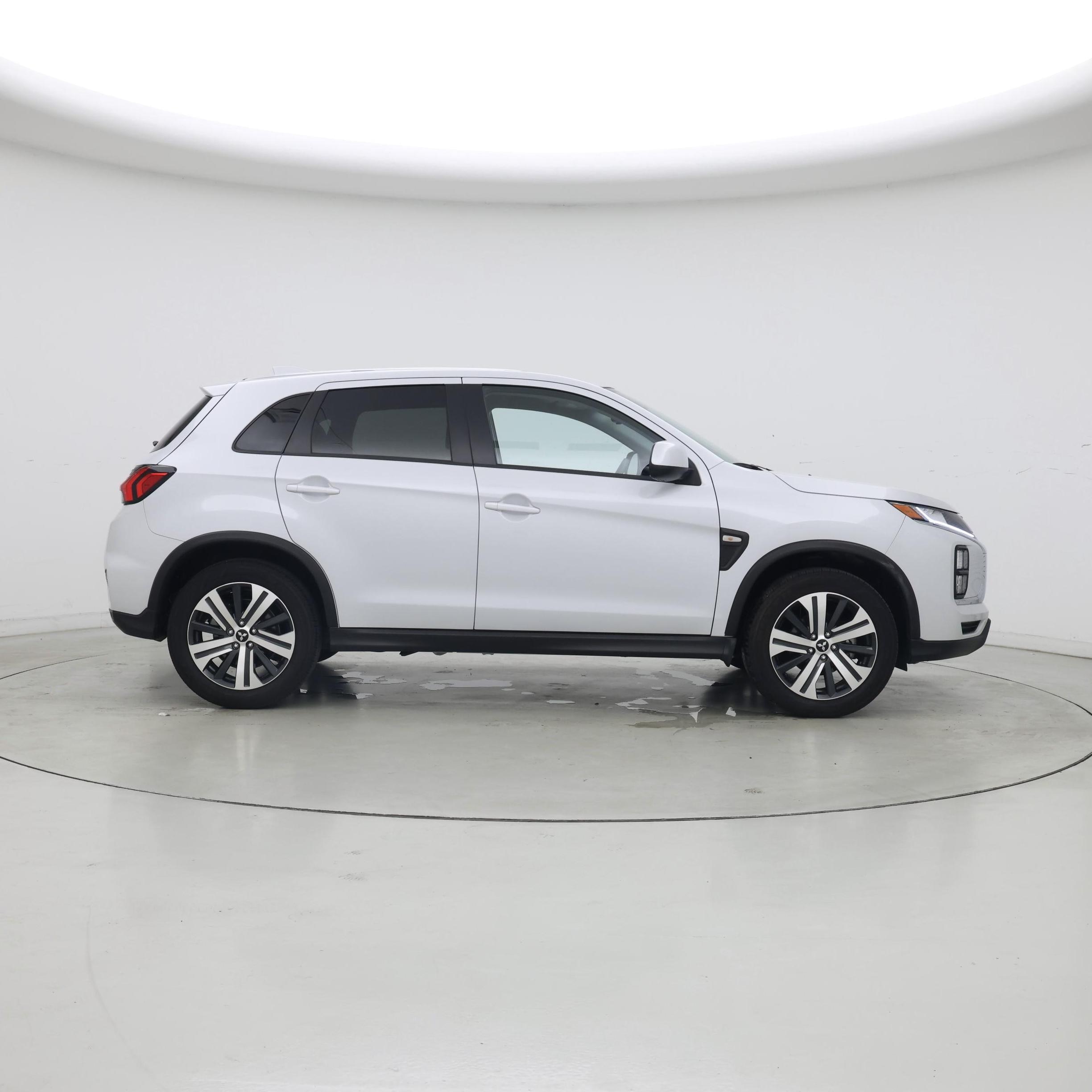 Thumbnail: 2025 Mitsubishi Outlander Sport - 7