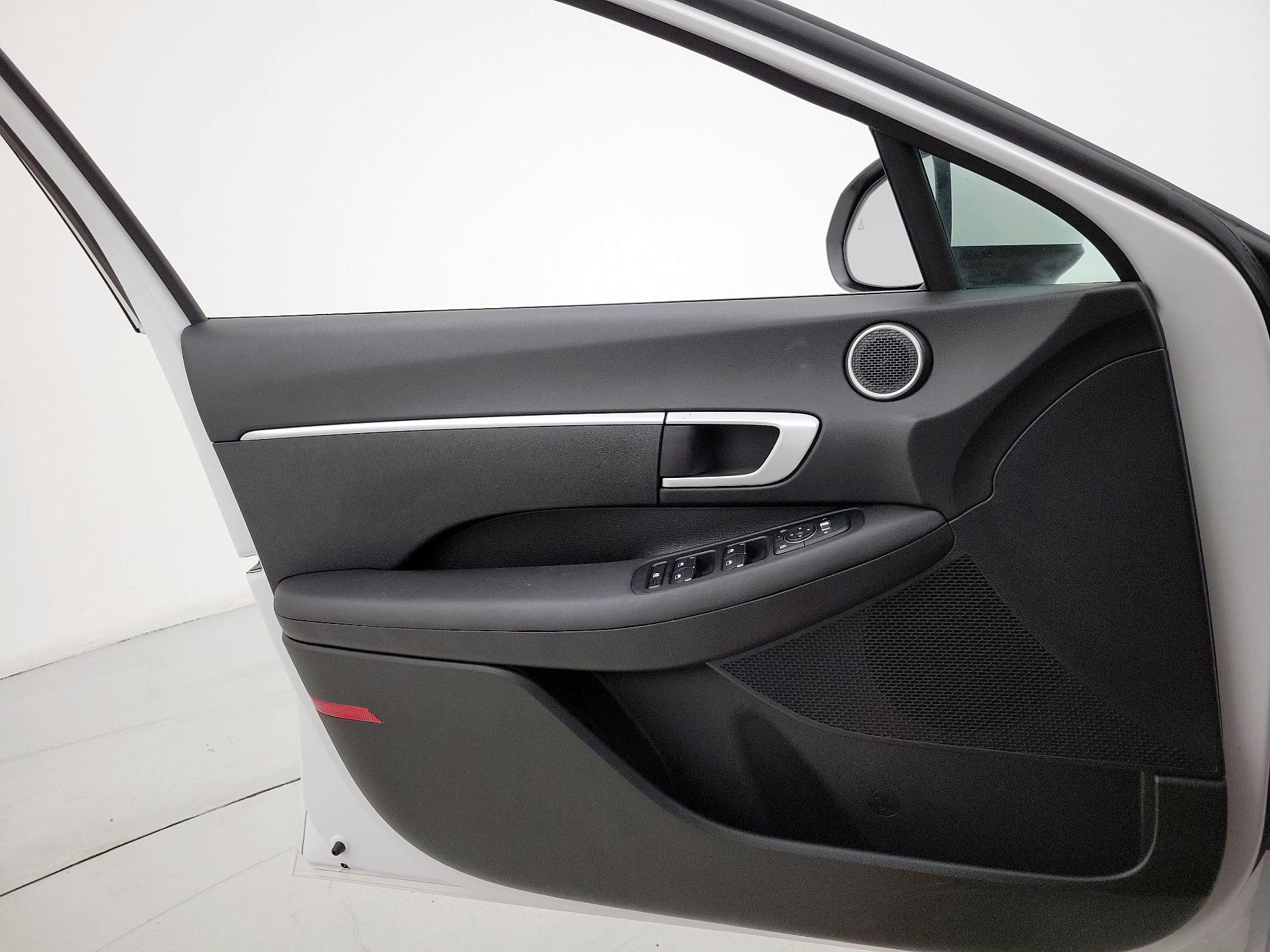 Thumbnail: 2025 Hyundai Sonata - 12