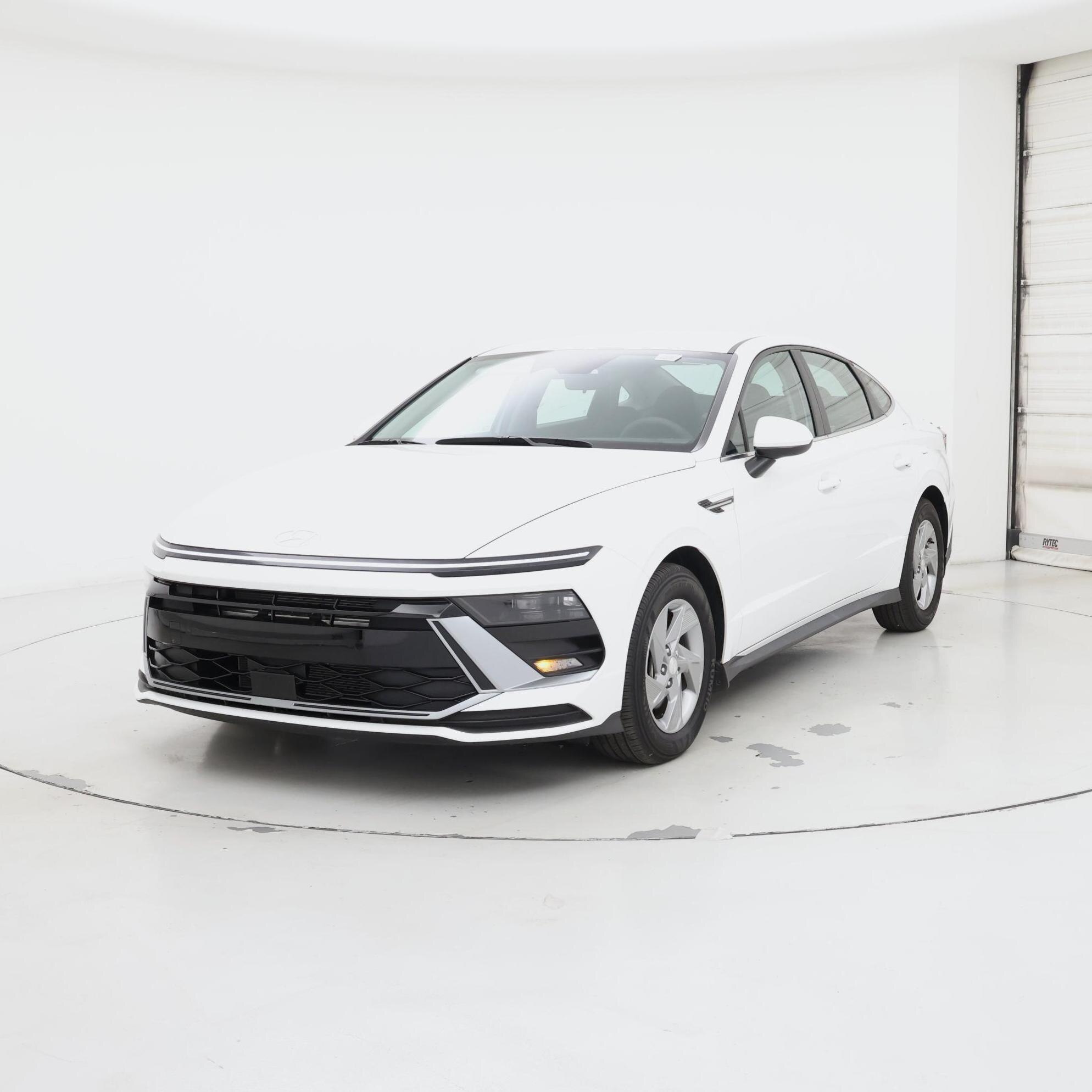 Thumbnail: 2025 Hyundai Sonata - 4