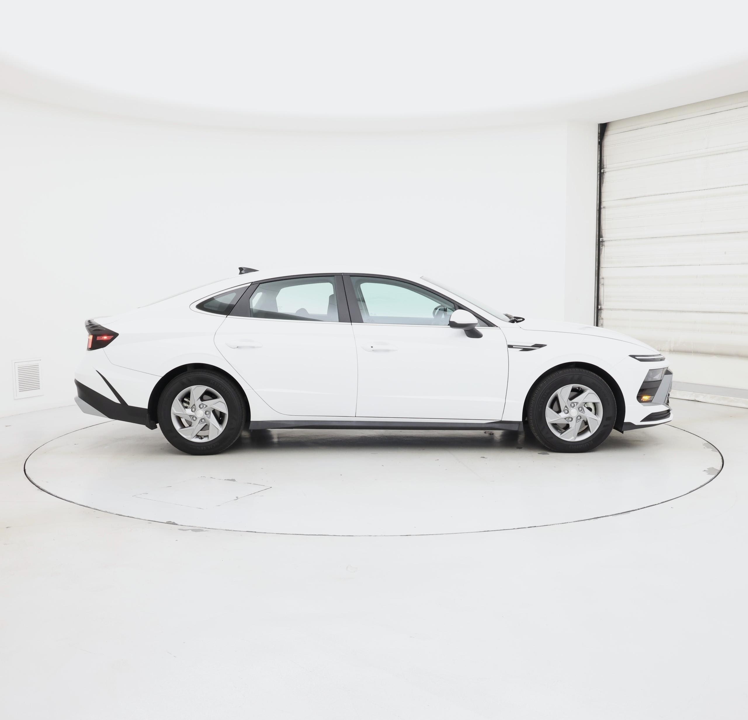 Thumbnail: 2025 Hyundai Sonata - 7