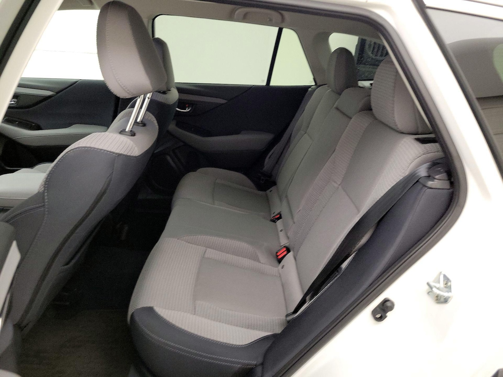 2024 Subaru Outback Premium - Photo 20