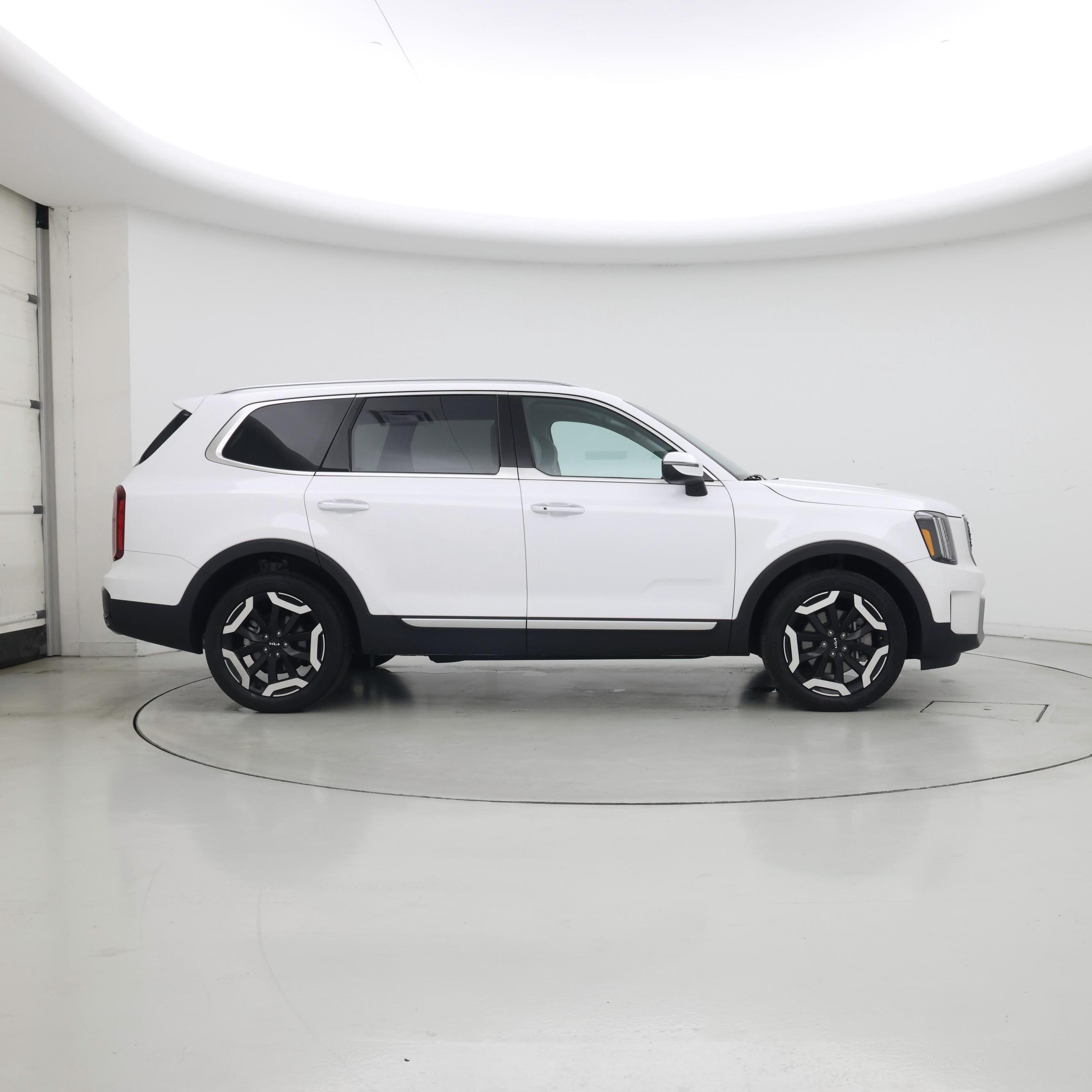 Thumbnail: 2024 Kia Telluride - 7
