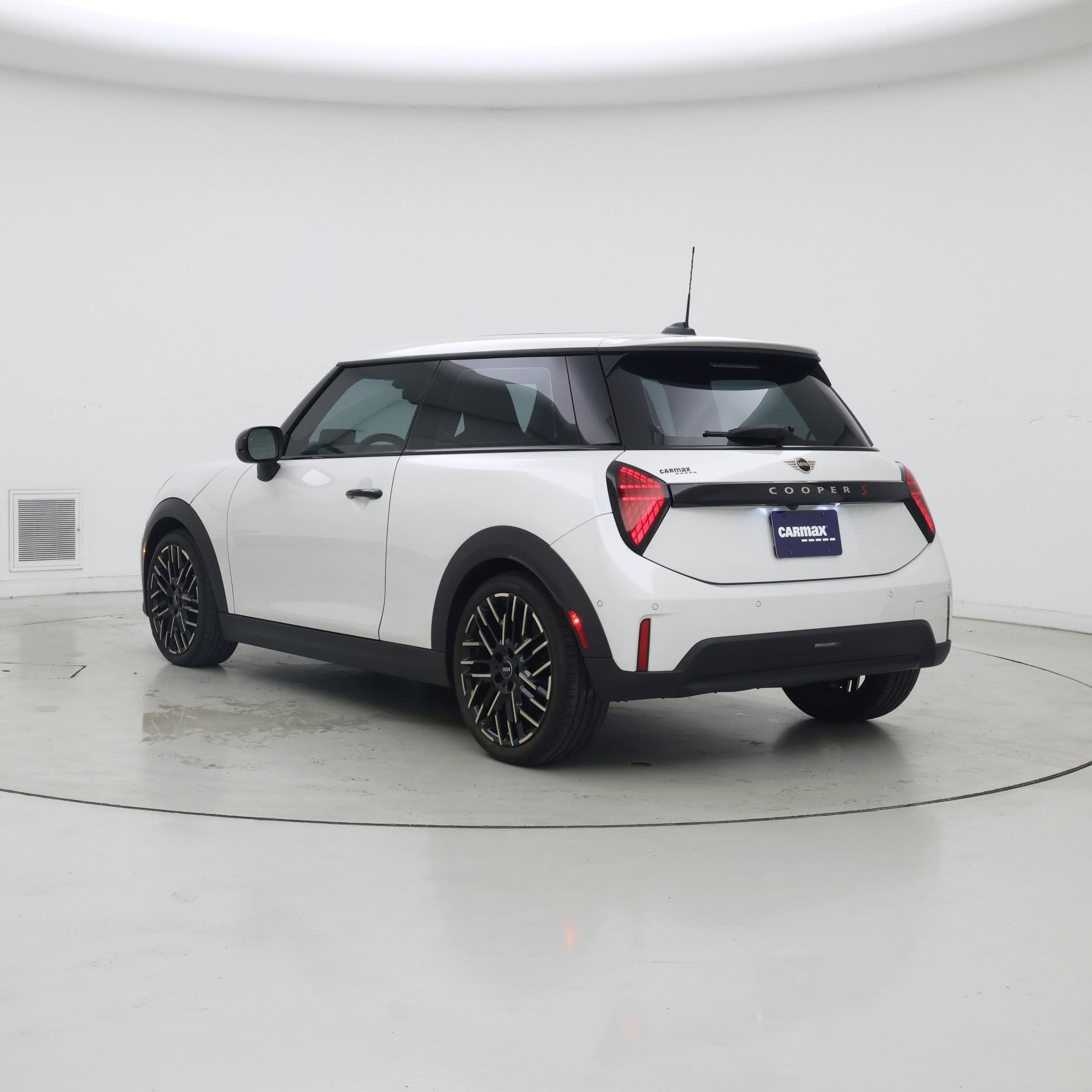 Thumbnail: 2025 MINI Cooper Hardtop - 2