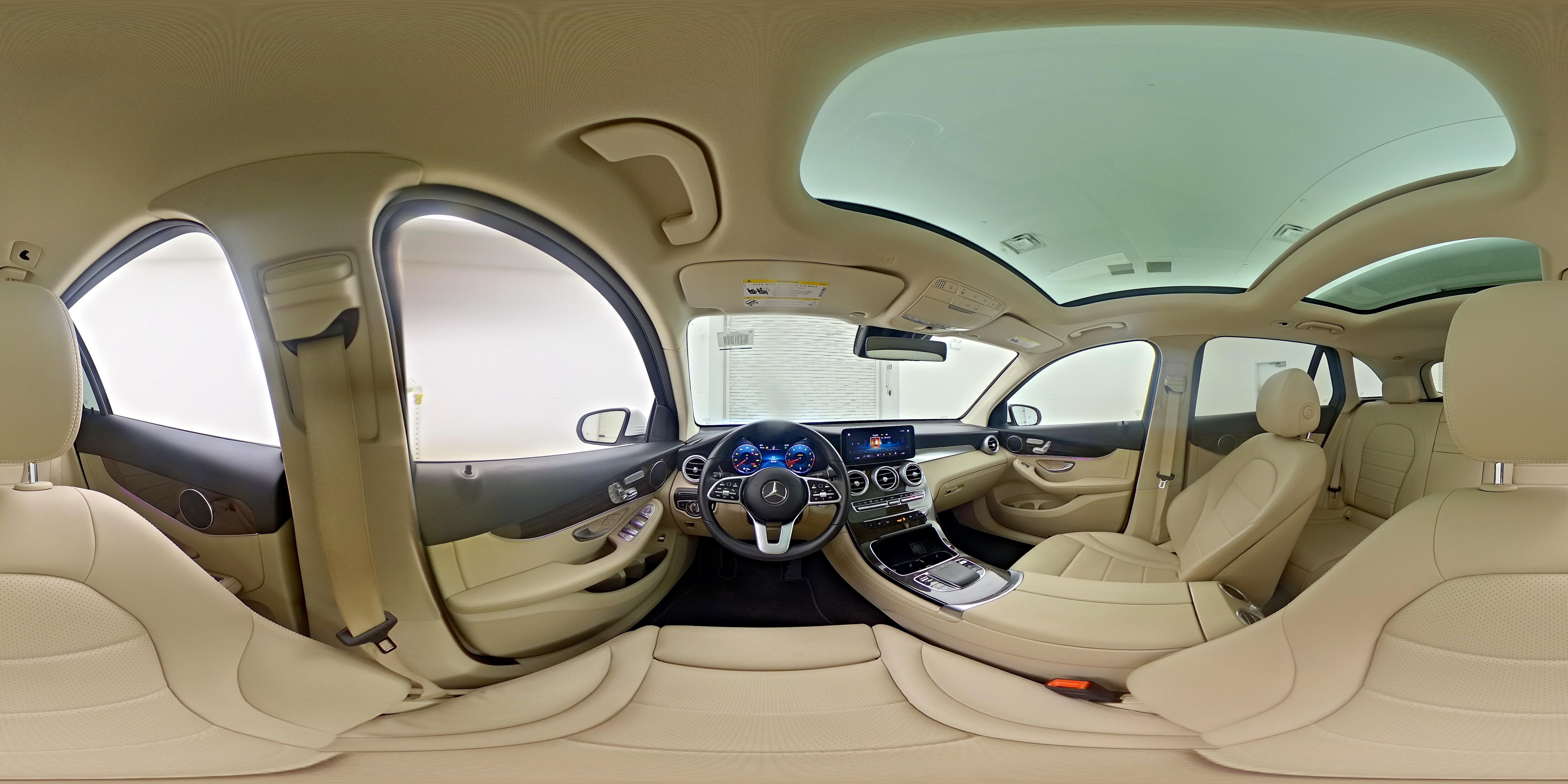 2022 Mercedes-Benz GLC GLC300 - Photo 28