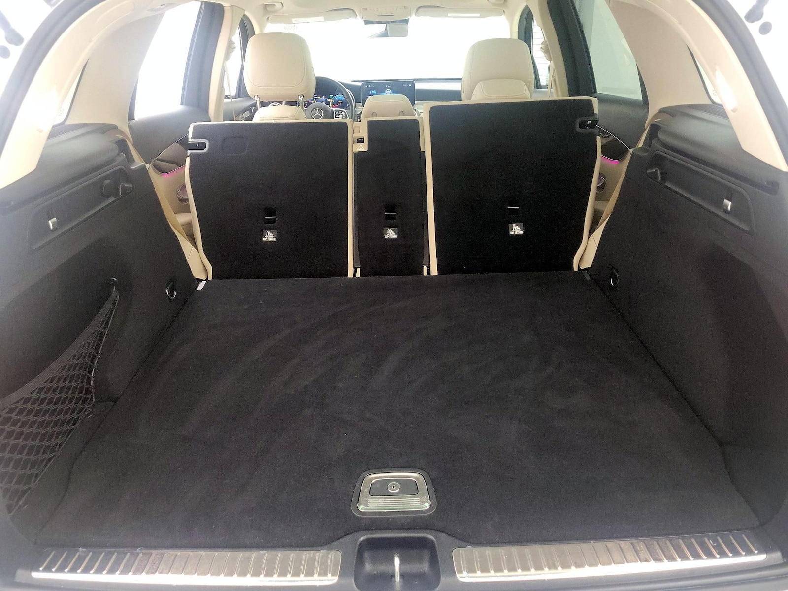 2022 Mercedes-Benz GLC GLC300 - Photo 23