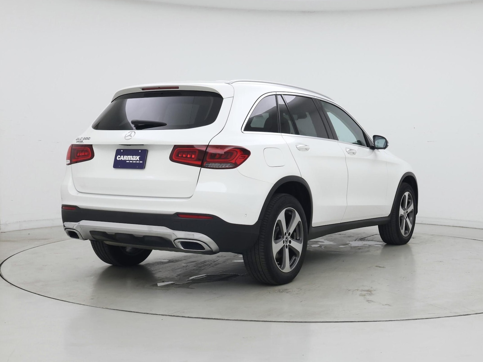 2022 Mercedes-Benz GLC GLC300 - Photo 9