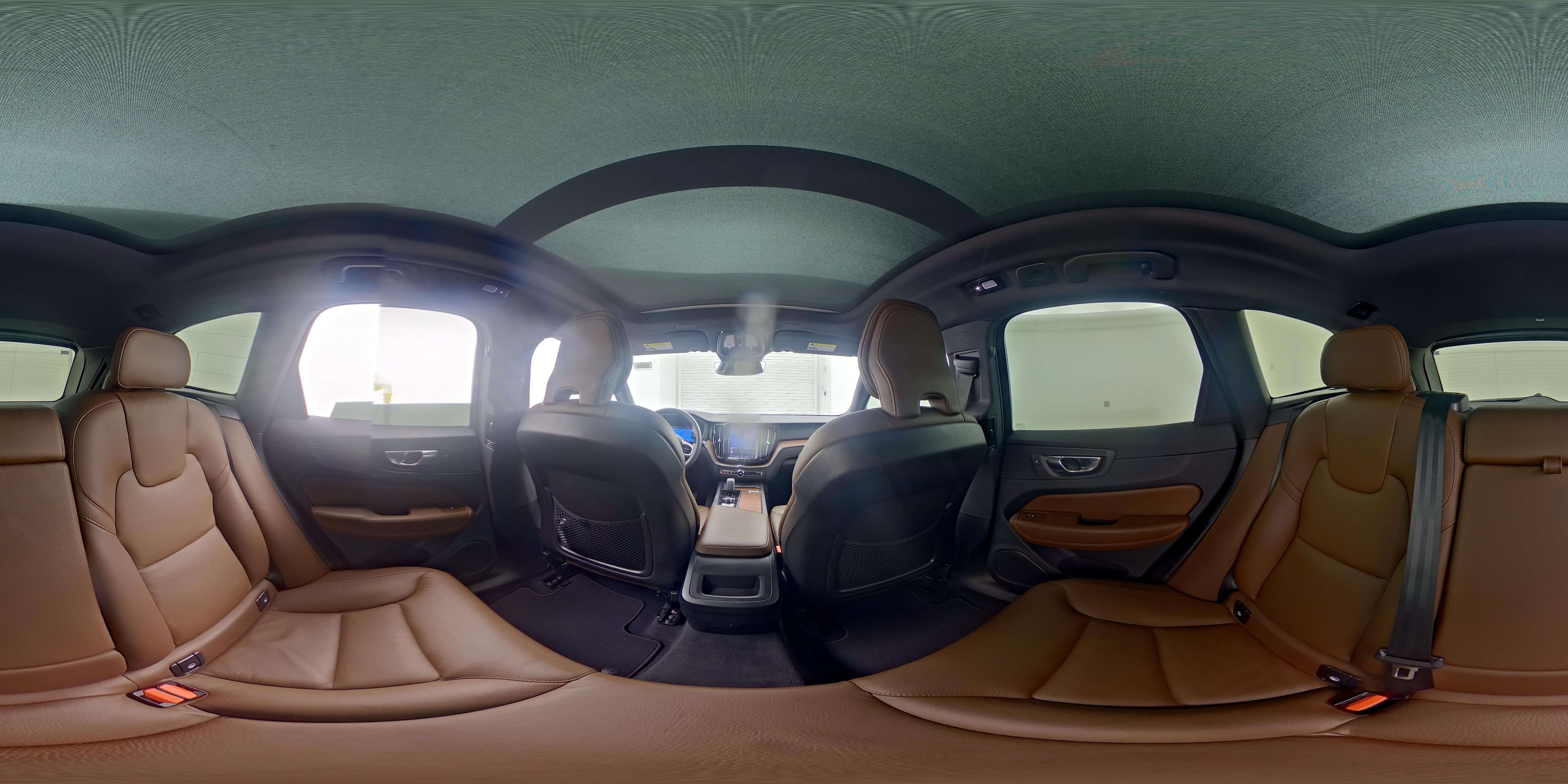2023 Volvo XC60 Plus - Photo 28