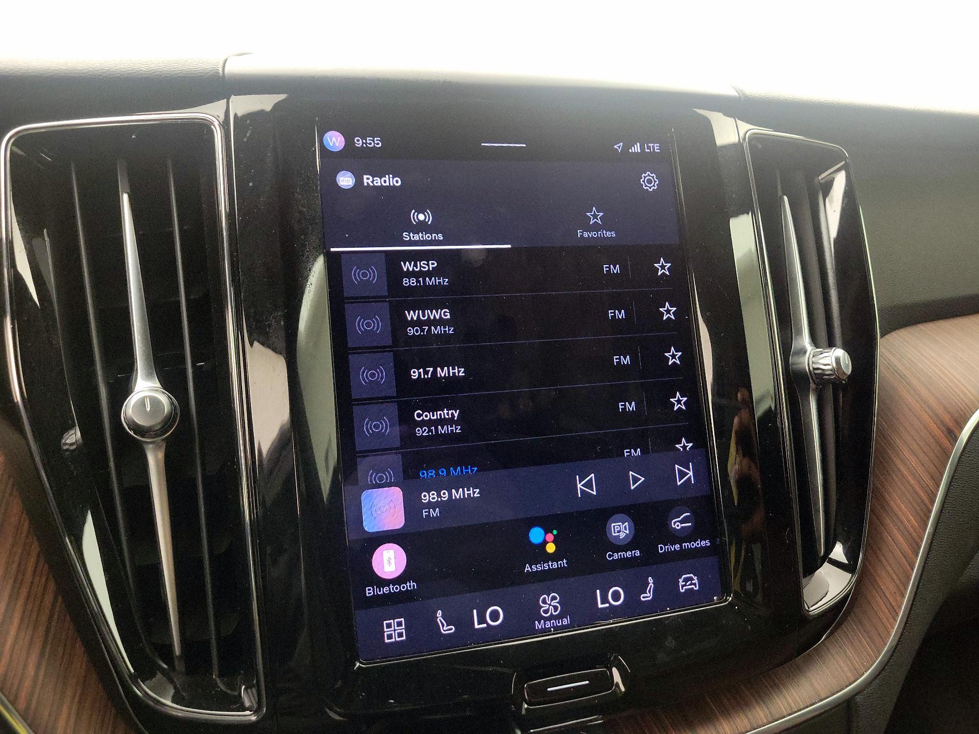Thumbnail: 2023 Volvo XC60 - 16