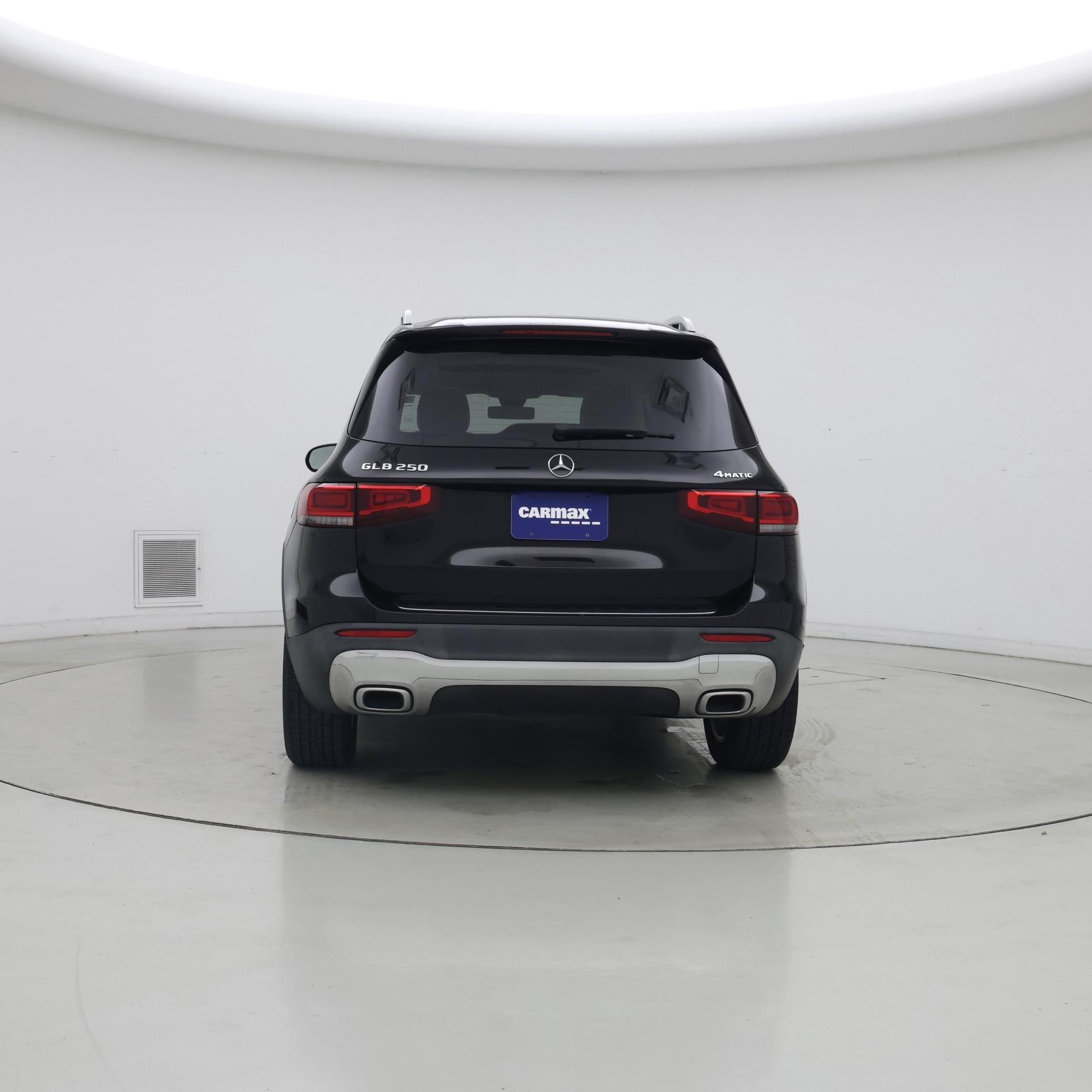 Thumbnail: 2023 Mercedes-Benz GLB - 6