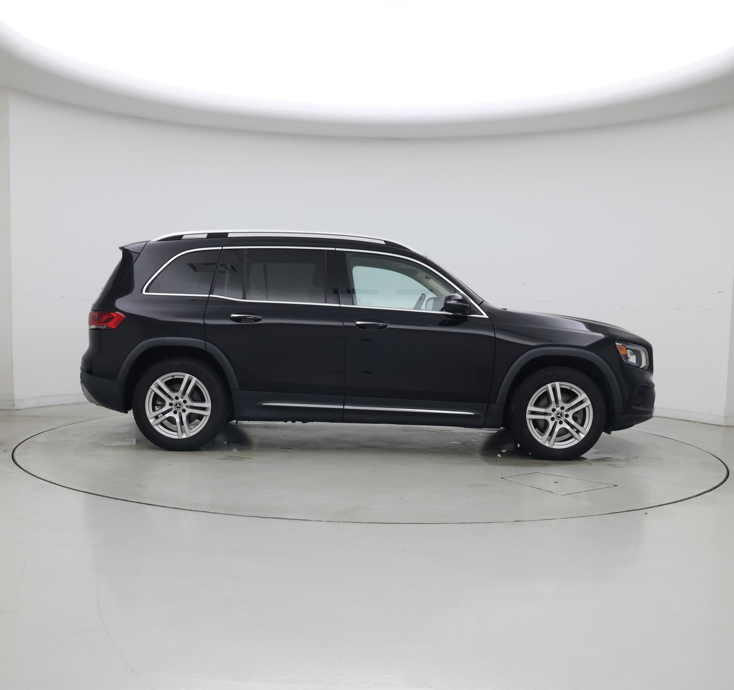 Thumbnail: 2023 Mercedes-Benz GLB - 7