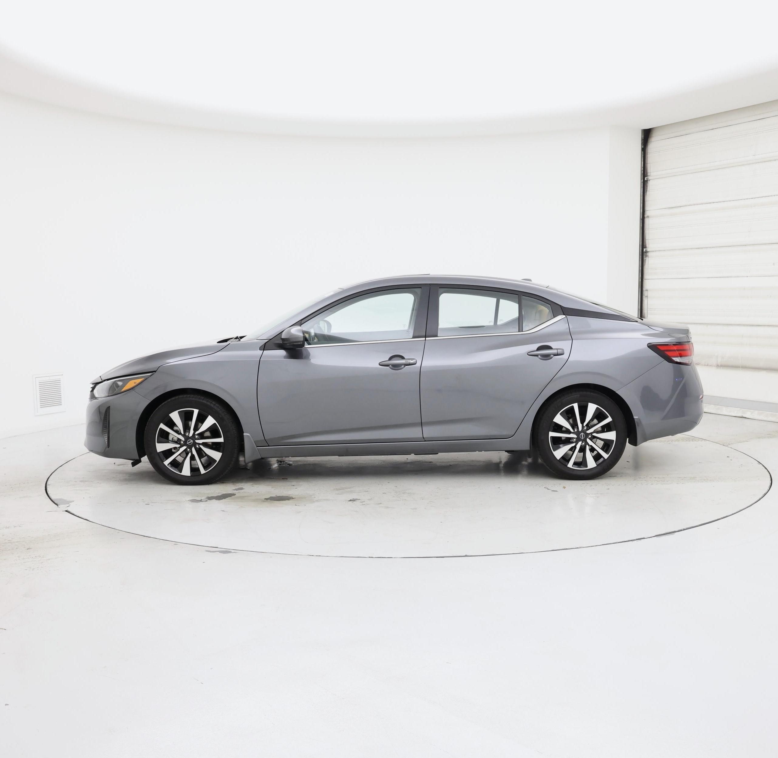 Thumbnail: 2025 Nissan Sentra - 3