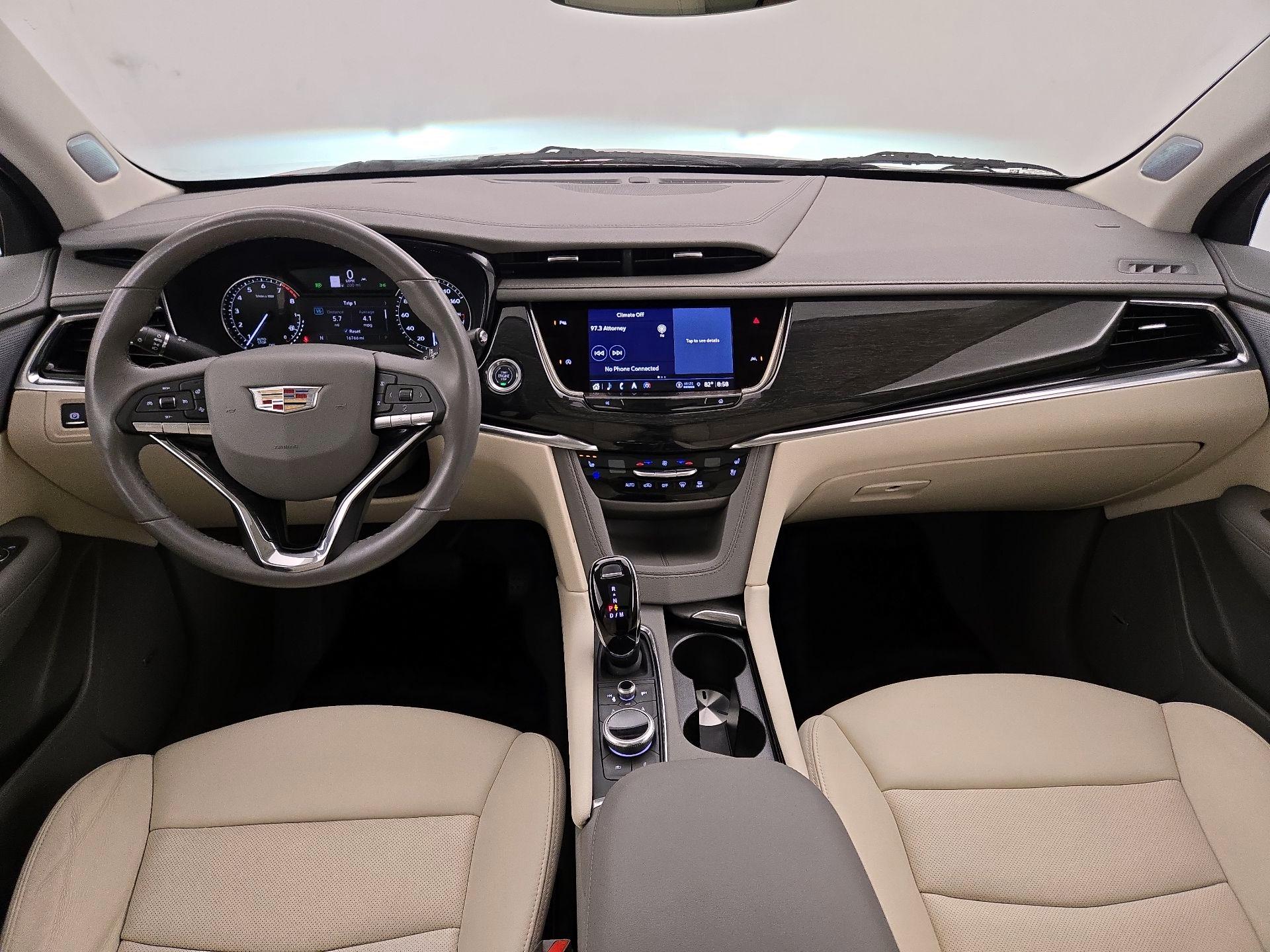 Thumbnail: 2023 Cadillac XT6 - 9