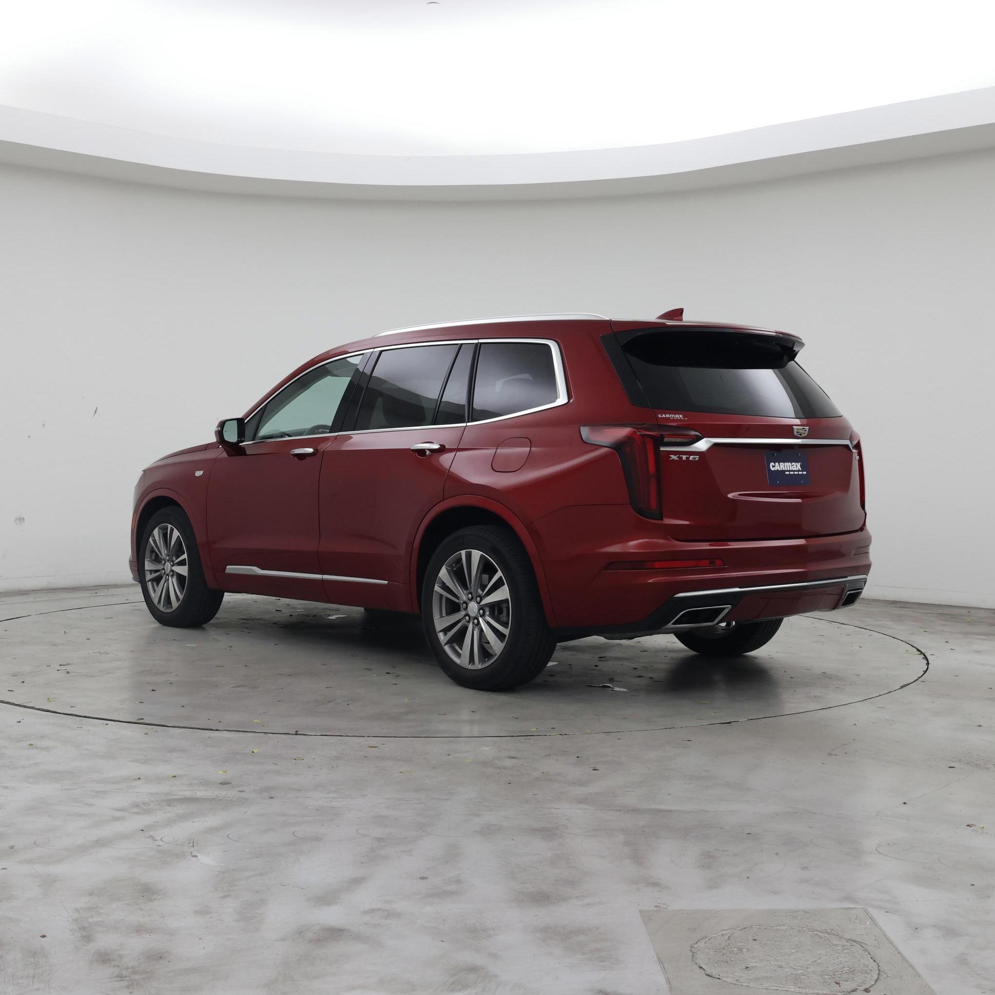Thumbnail: 2023 Cadillac XT6 - 2