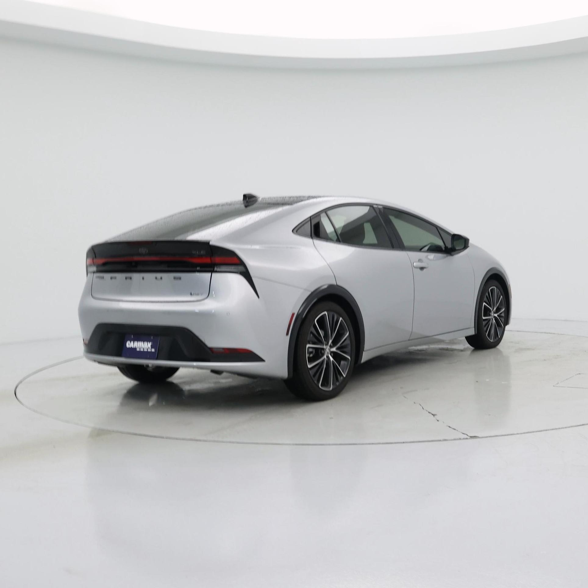 Thumbnail: 2024 Toyota Prius - 8