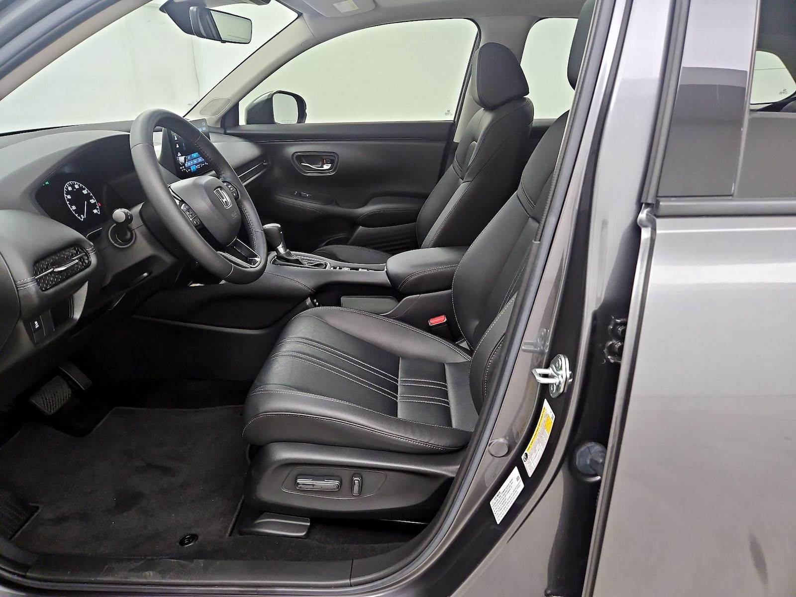 2024 Honda HR-V EX-L - Photo 12