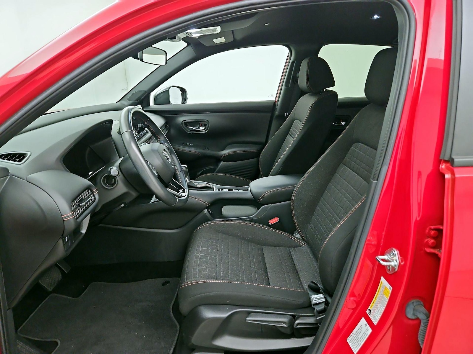 2025 Honda HR-V Sport - Photo 12