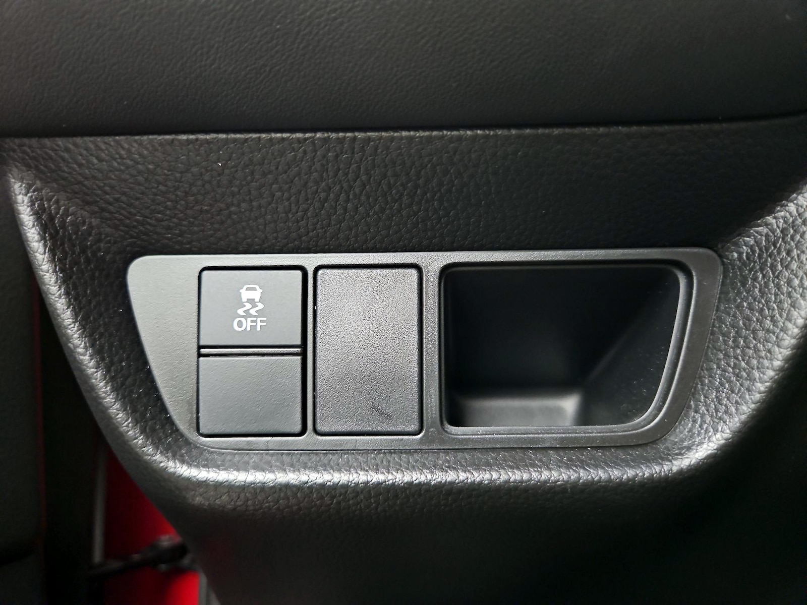 2025 Honda HR-V Sport - Photo 14