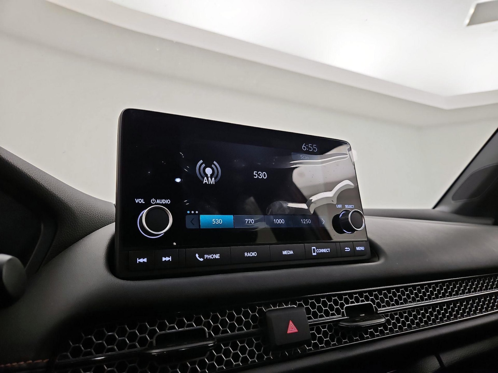 2025 Honda HR-V Sport - Photo 16