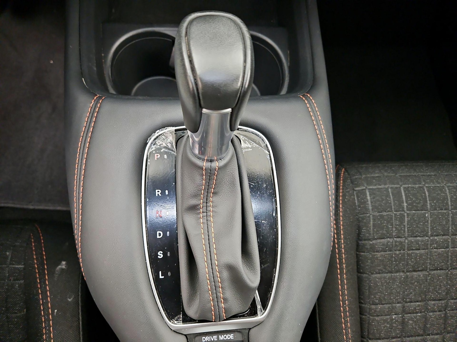 2025 Honda HR-V Sport - Photo 18