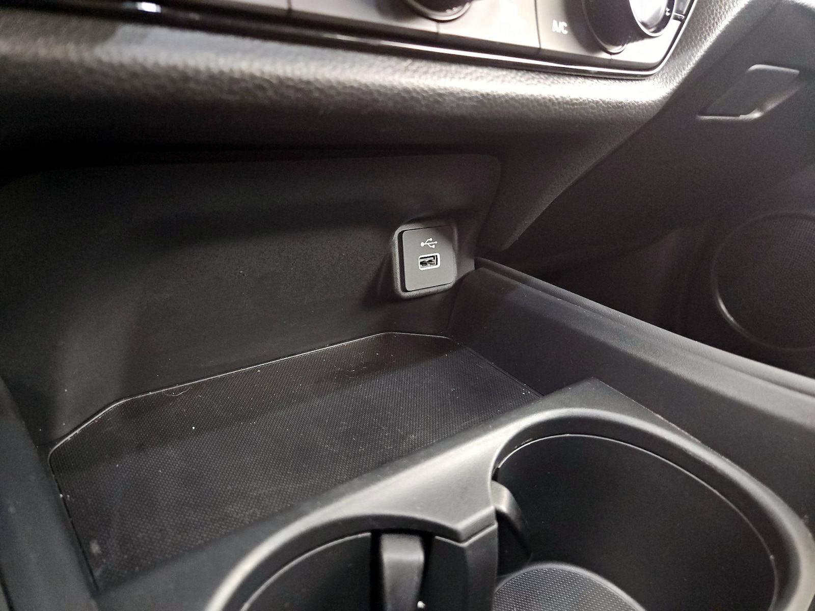 2025 Honda HR-V Sport - Photo 19