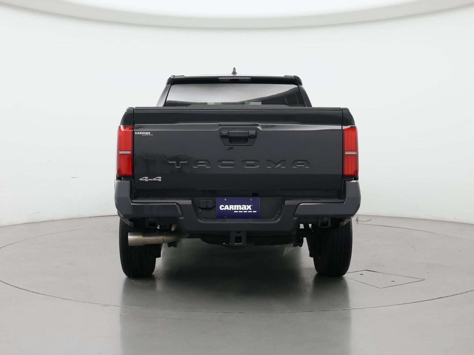 2025 Toyota Tacoma SR5 - Photo 7