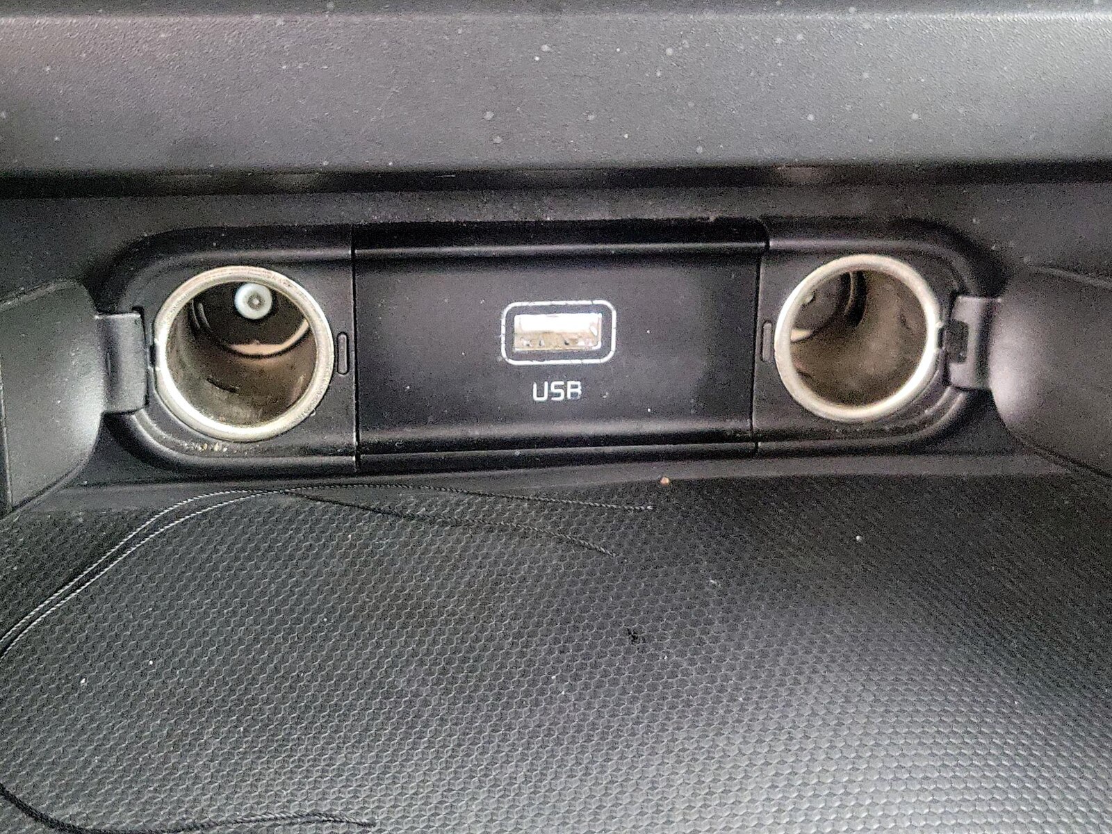 2023 Kia Soul LX - Photo 19