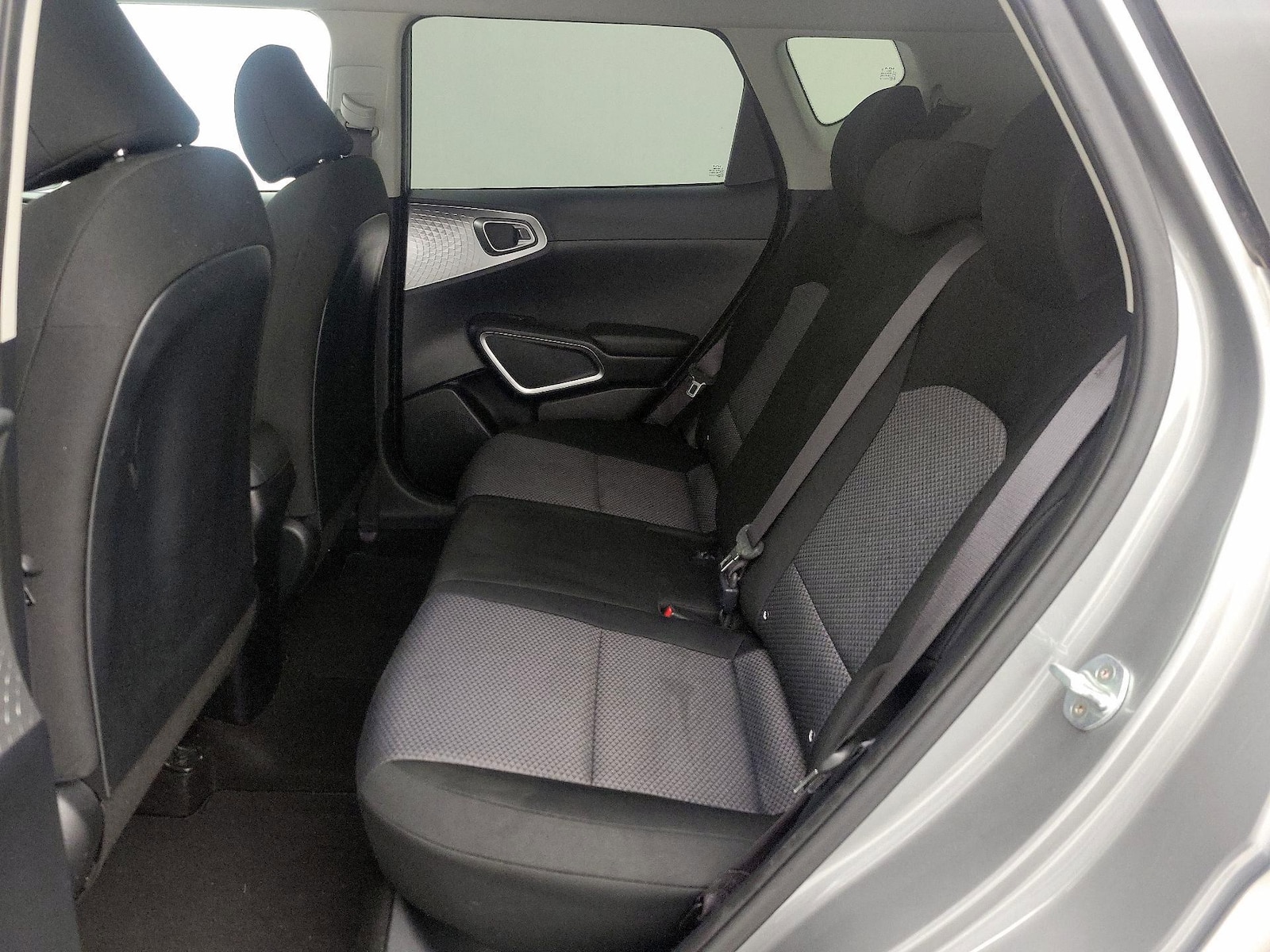 2023 Kia Soul LX - Photo 20