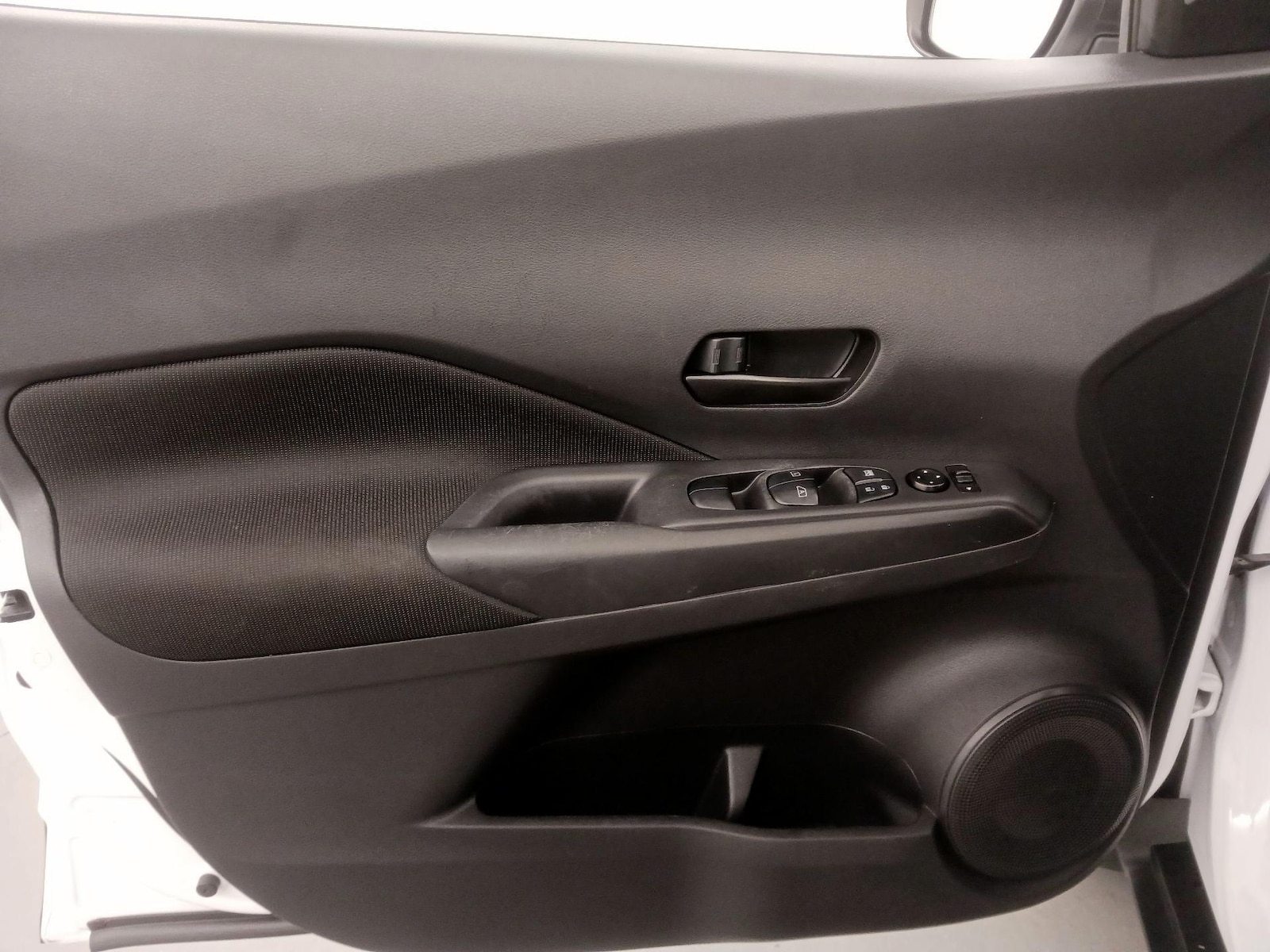 2021 Nissan Kicks S - Photo 13