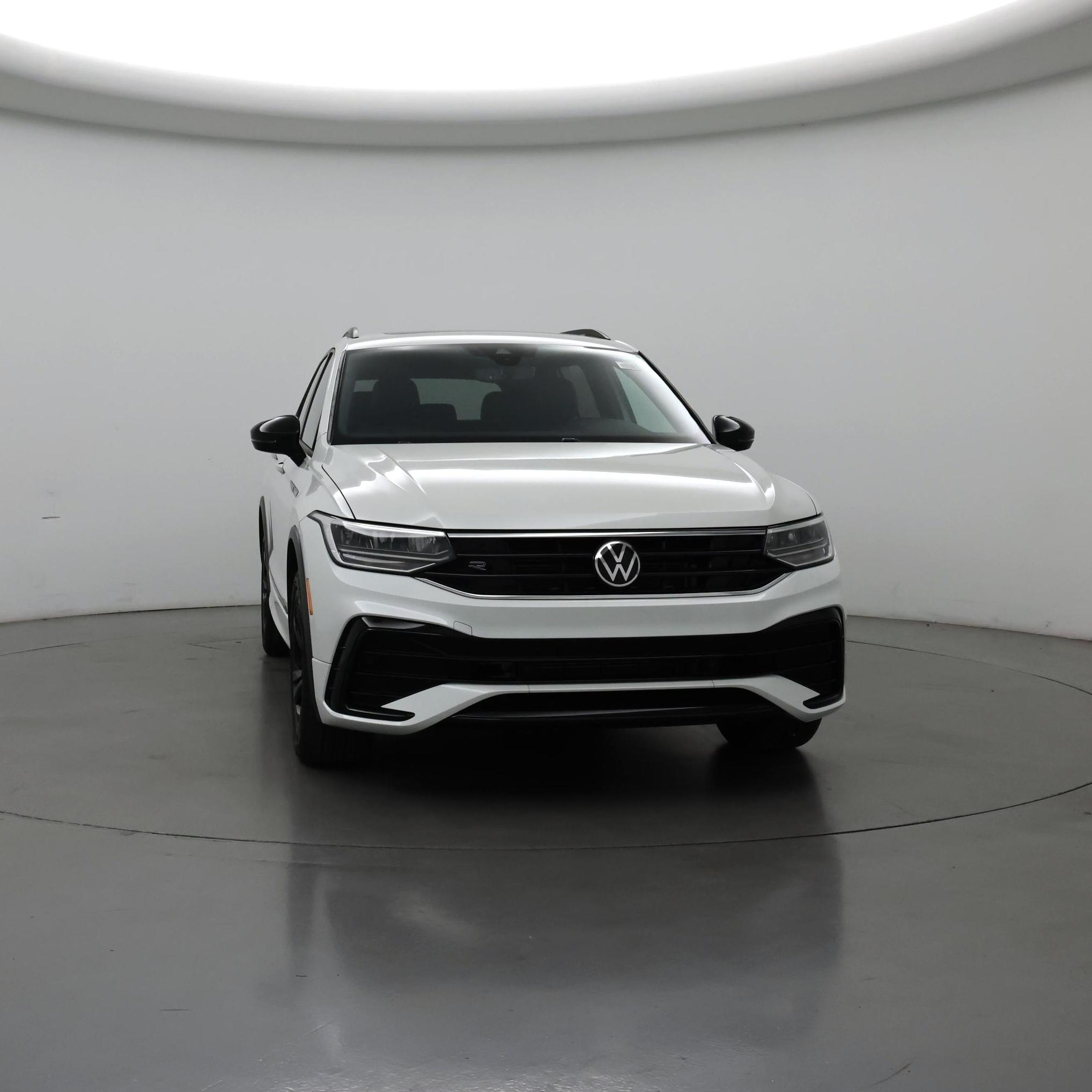 Thumbnail: 2023 Volkswagen Tiguan - 5