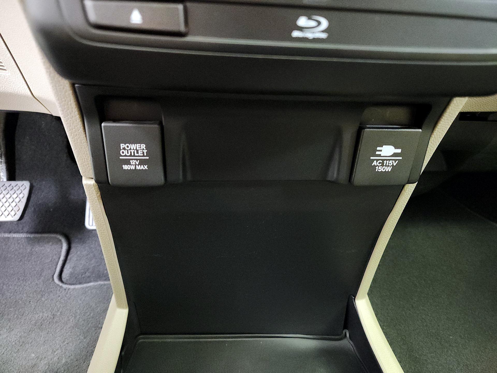 Thumbnail: 2019 Honda Odyssey - 19