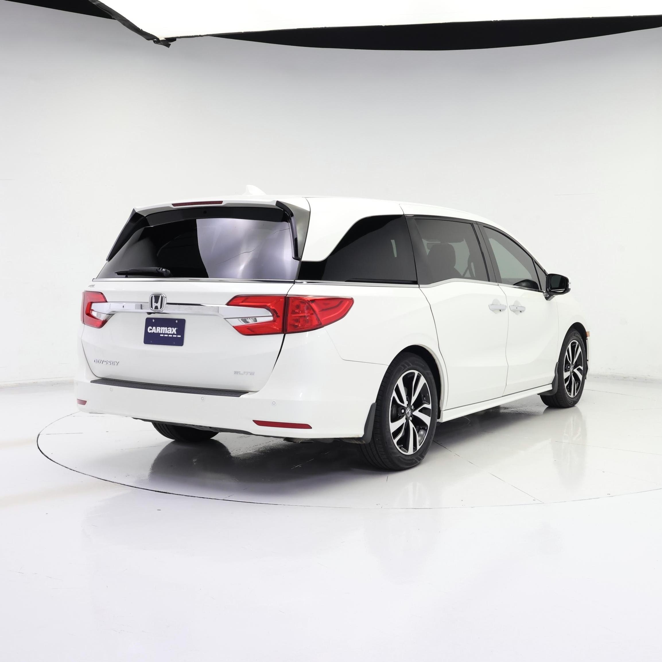 Thumbnail: 2019 Honda Odyssey - 8