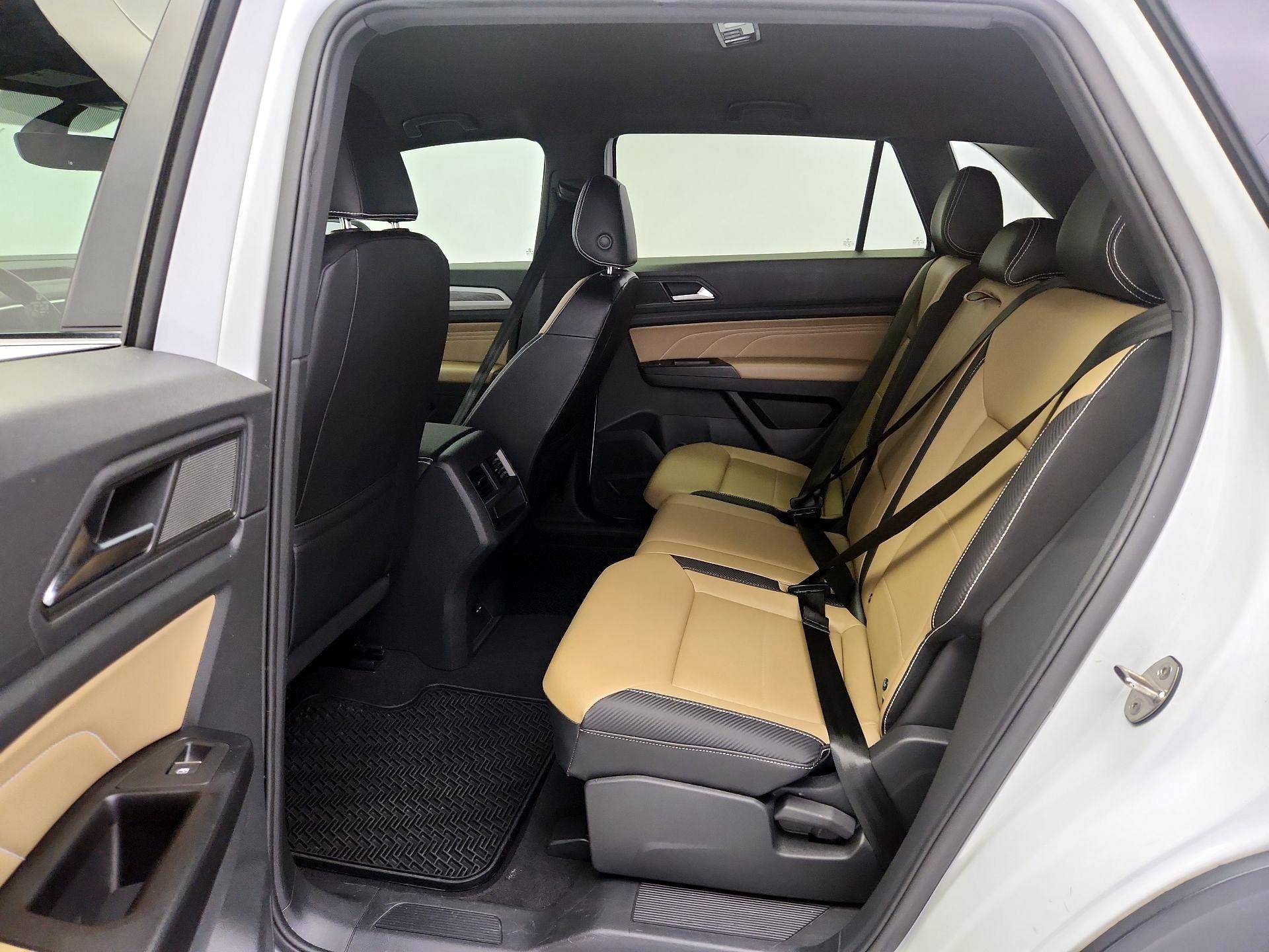 Thumbnail: 2021 Volkswagen Atlas - 19
