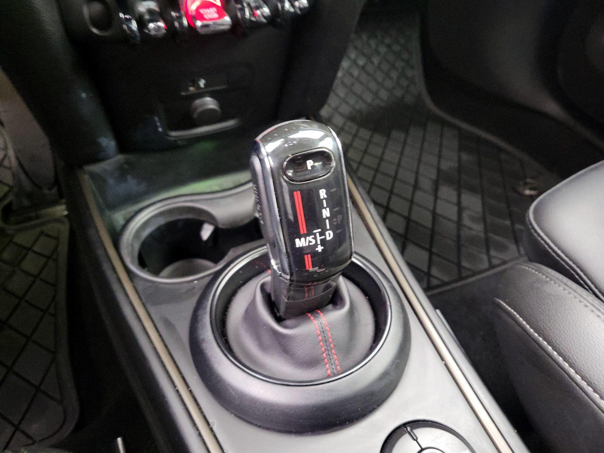 Thumbnail: 2020 MINI Cooper Countryman - 17