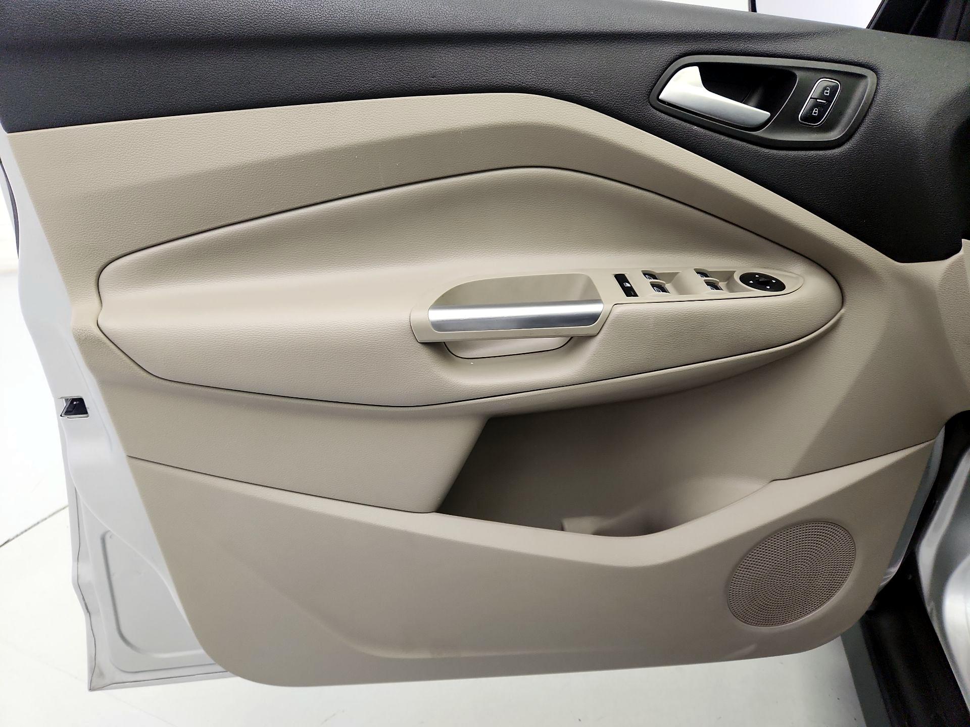 Thumbnail: 2018 Ford C-Max - 12