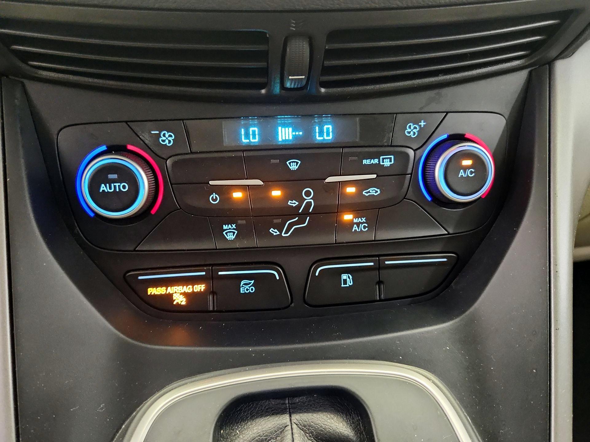 Thumbnail: 2018 Ford C-Max - 16